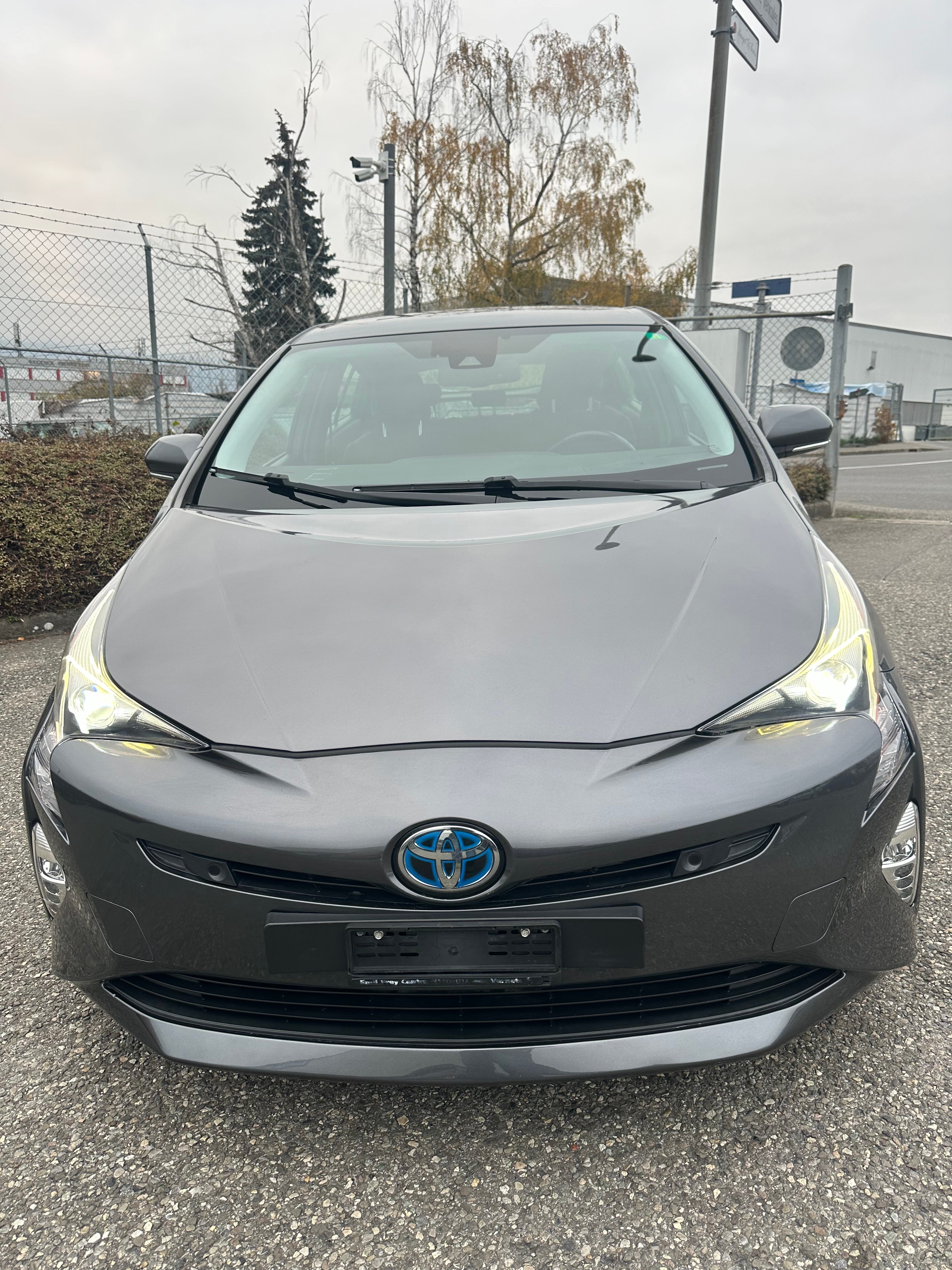 TOYOTA Prius 1.8 VVT-i HSD Sol Premium