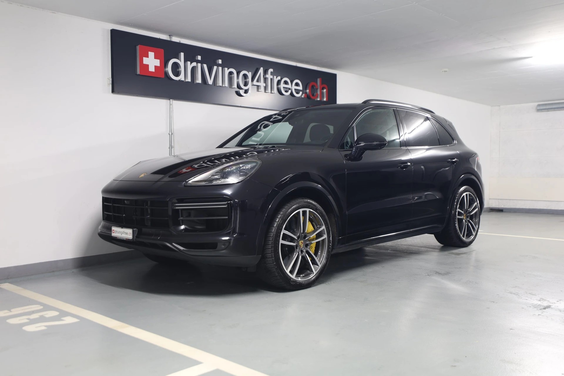 PORSCHE Cayenne Turbo