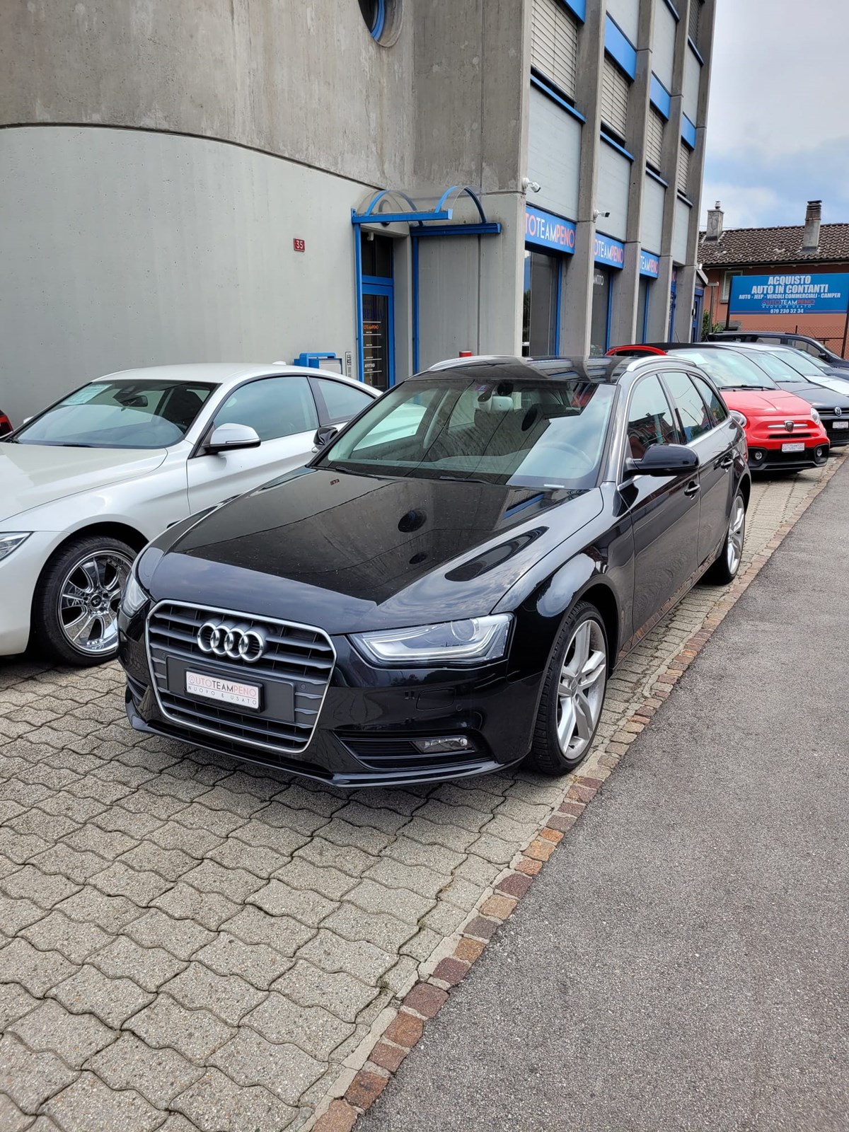 AUDI A4 Avant 2.0 TDI Attraction multitronic