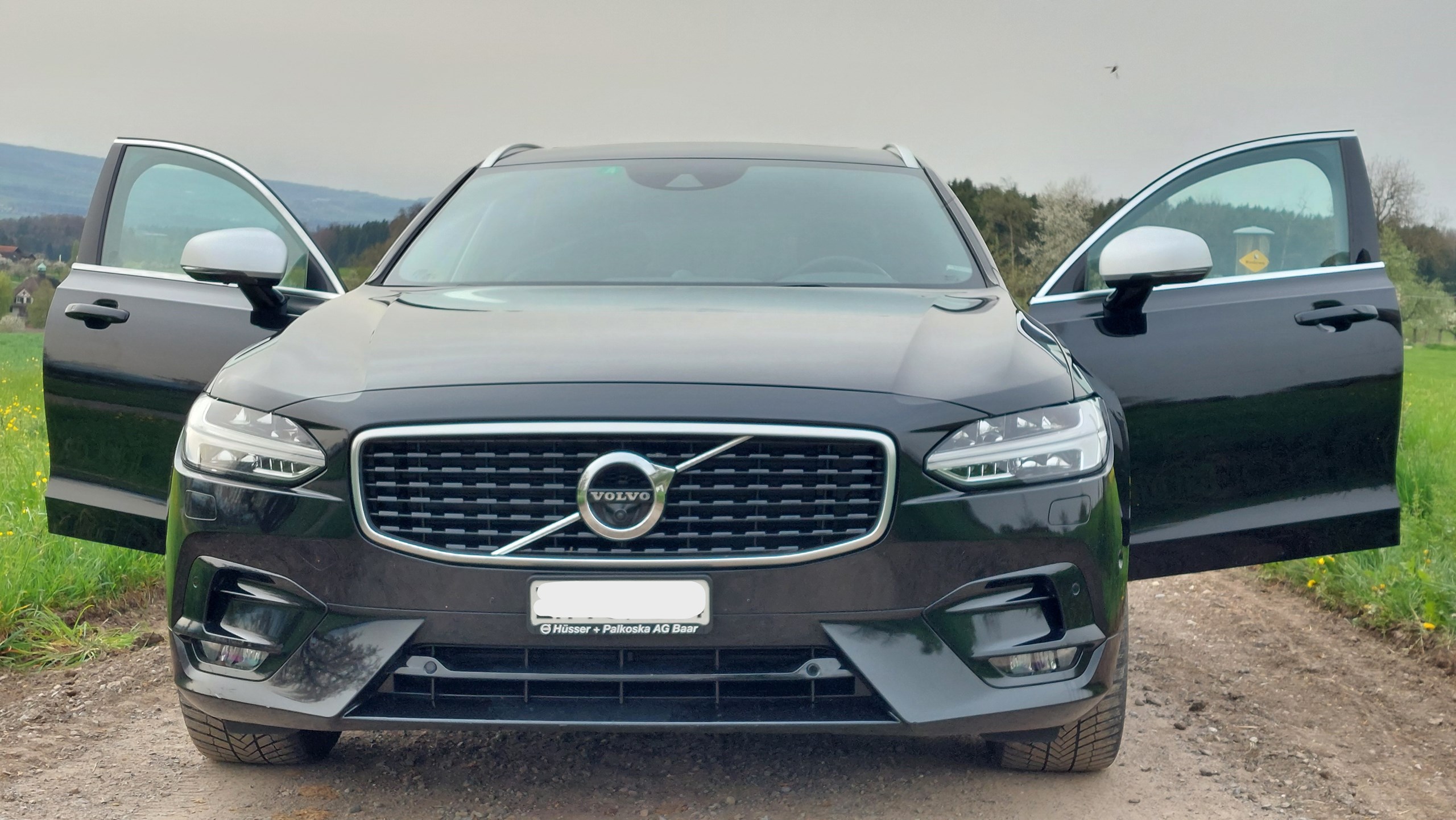 VOLVO V90 D5 AWD R-Design Geartronic Powerpulse