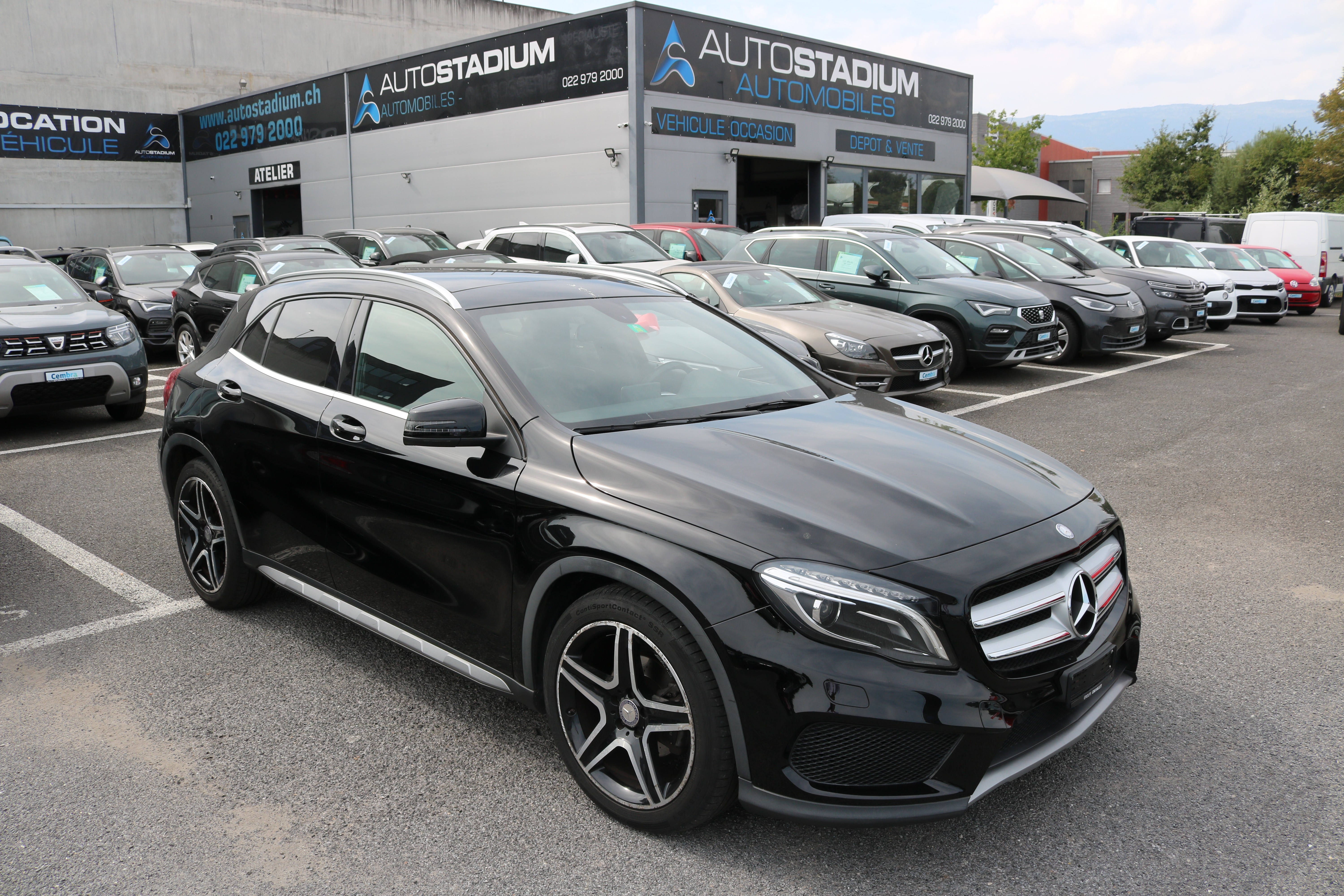 MERCEDES-BENZ GLA 200 Urban 7G-DCT