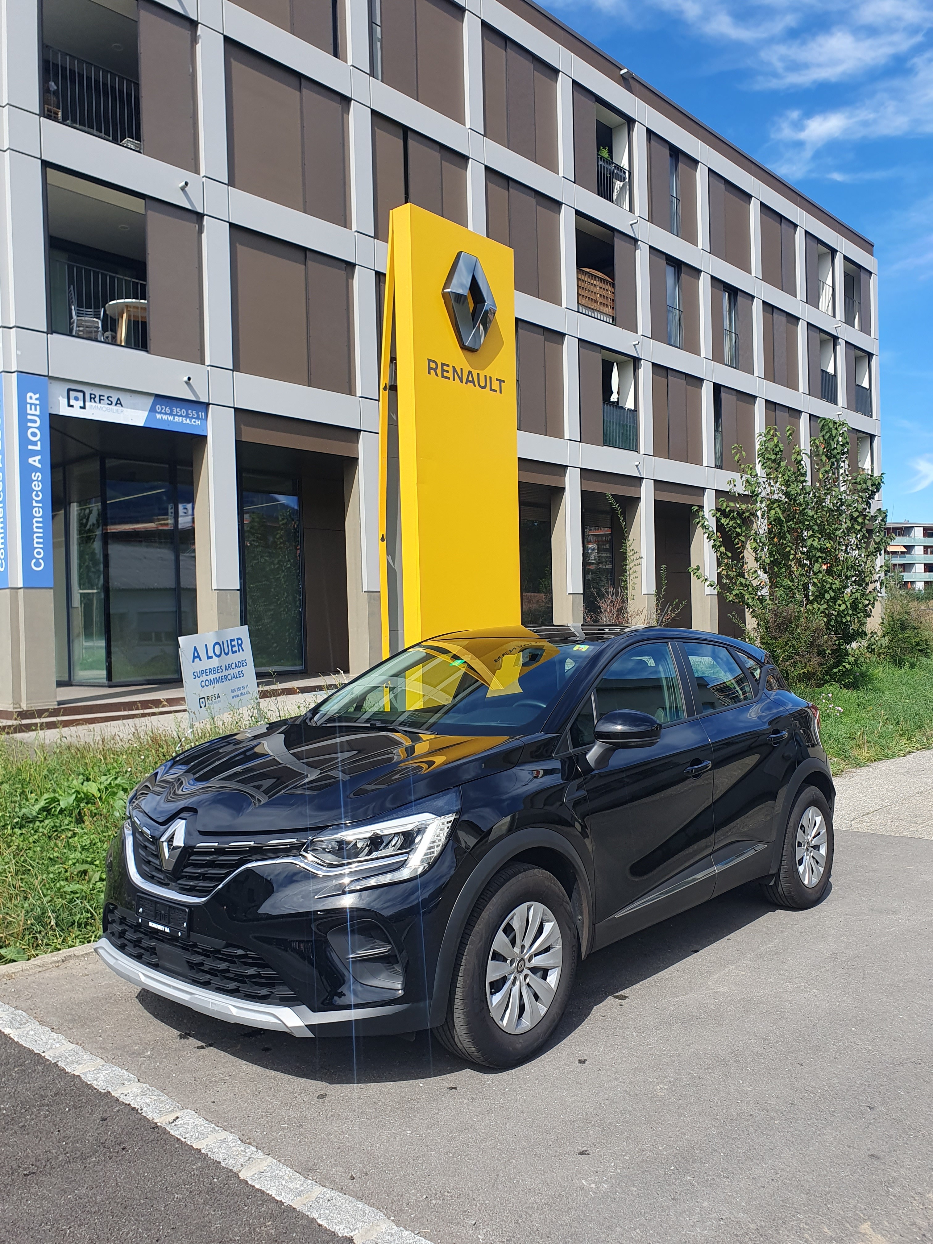 RENAULT Captur 1.3 TCe Zen