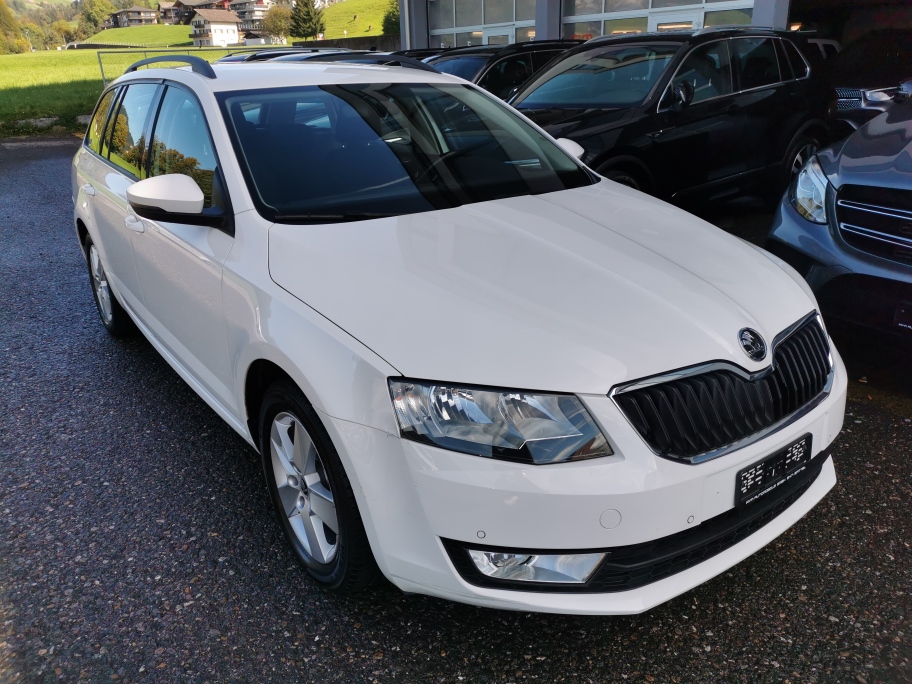 SKODA Octavia Combi 2.0 TDI Ambition 4x4 DSG