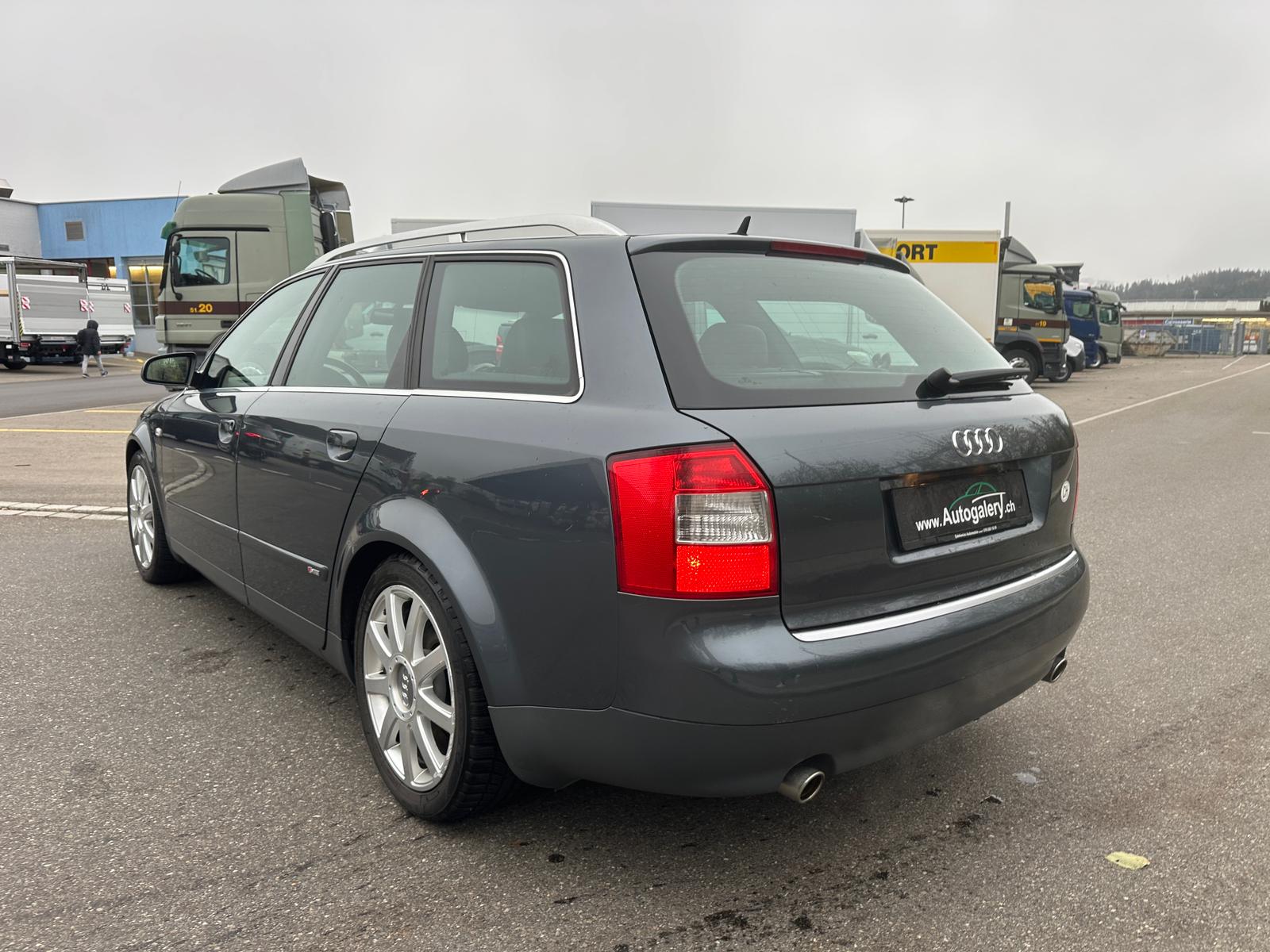 AUDI A4 Avant 3.0 V6 quattro