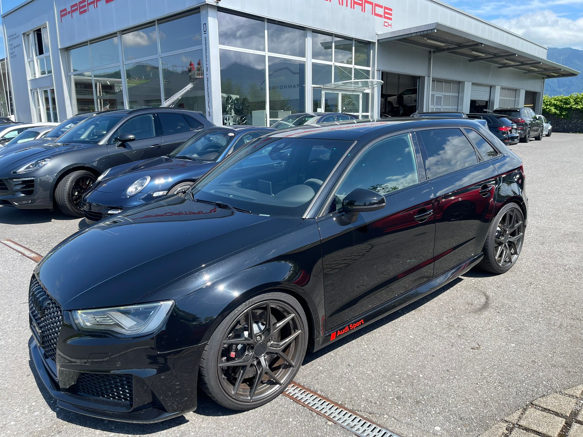 AUDI RS3 2.5 TSI quattro S-tronic