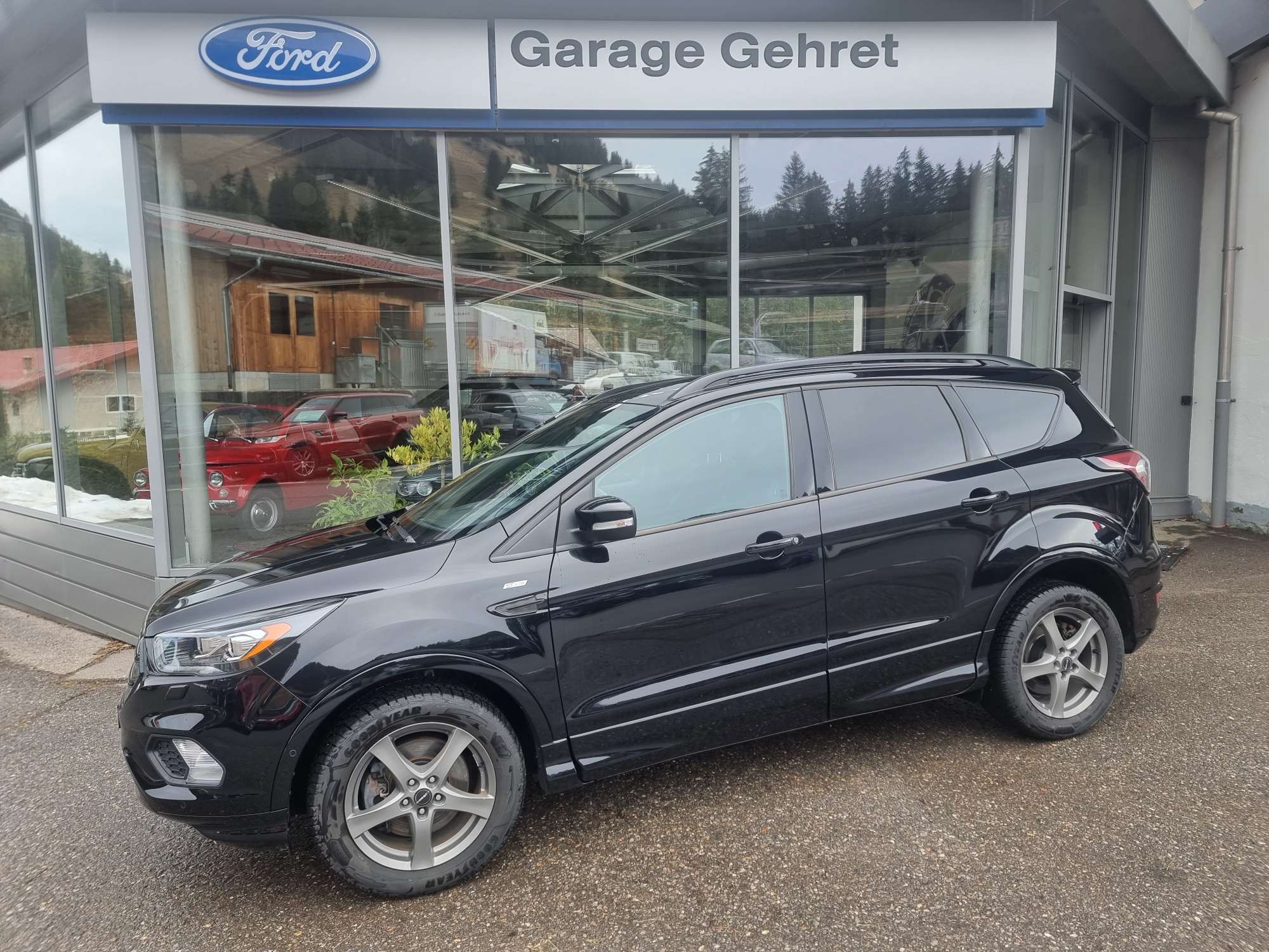 FORD Kuga 2.0 TDCi ST Line 4WD