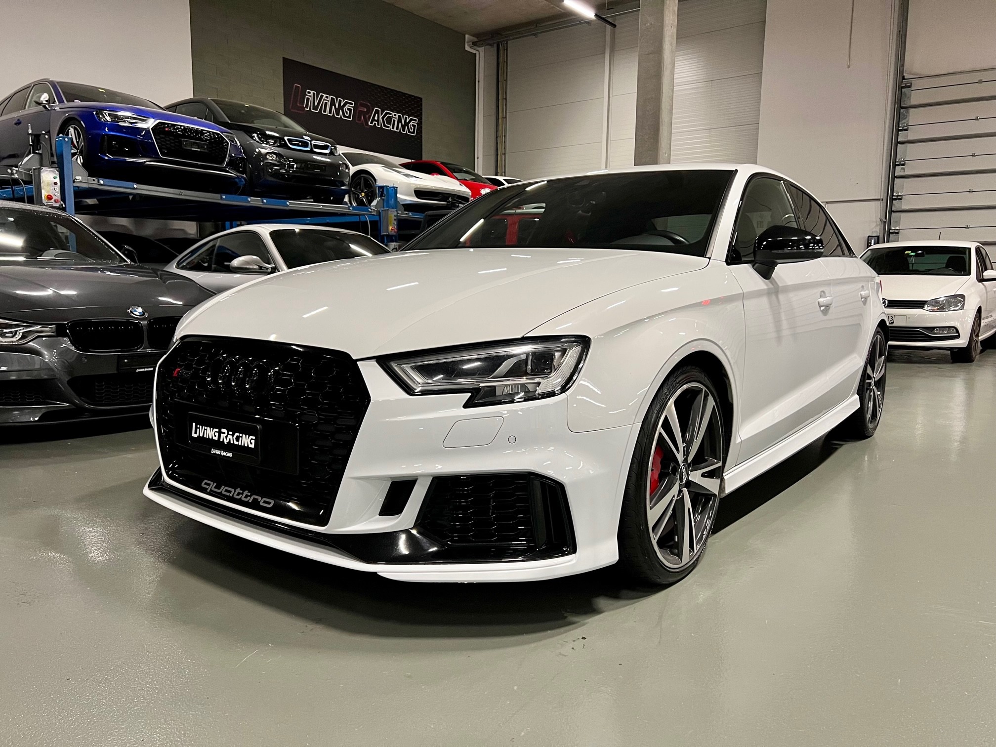 AUDI RS3 Limousine 2.5 TSI quattro S-tronic