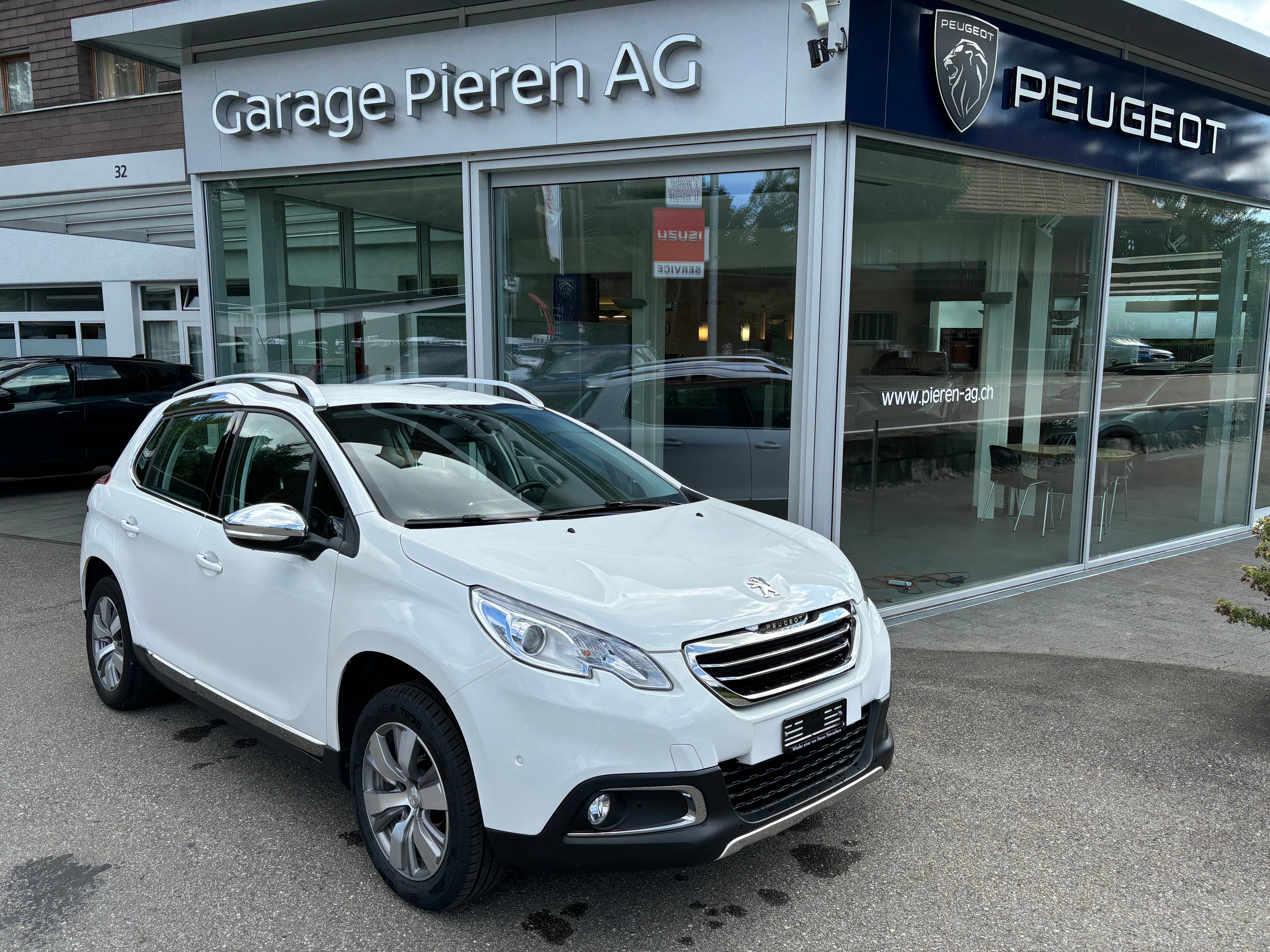 PEUGEOT 2008 1.6 e-HDi Allure