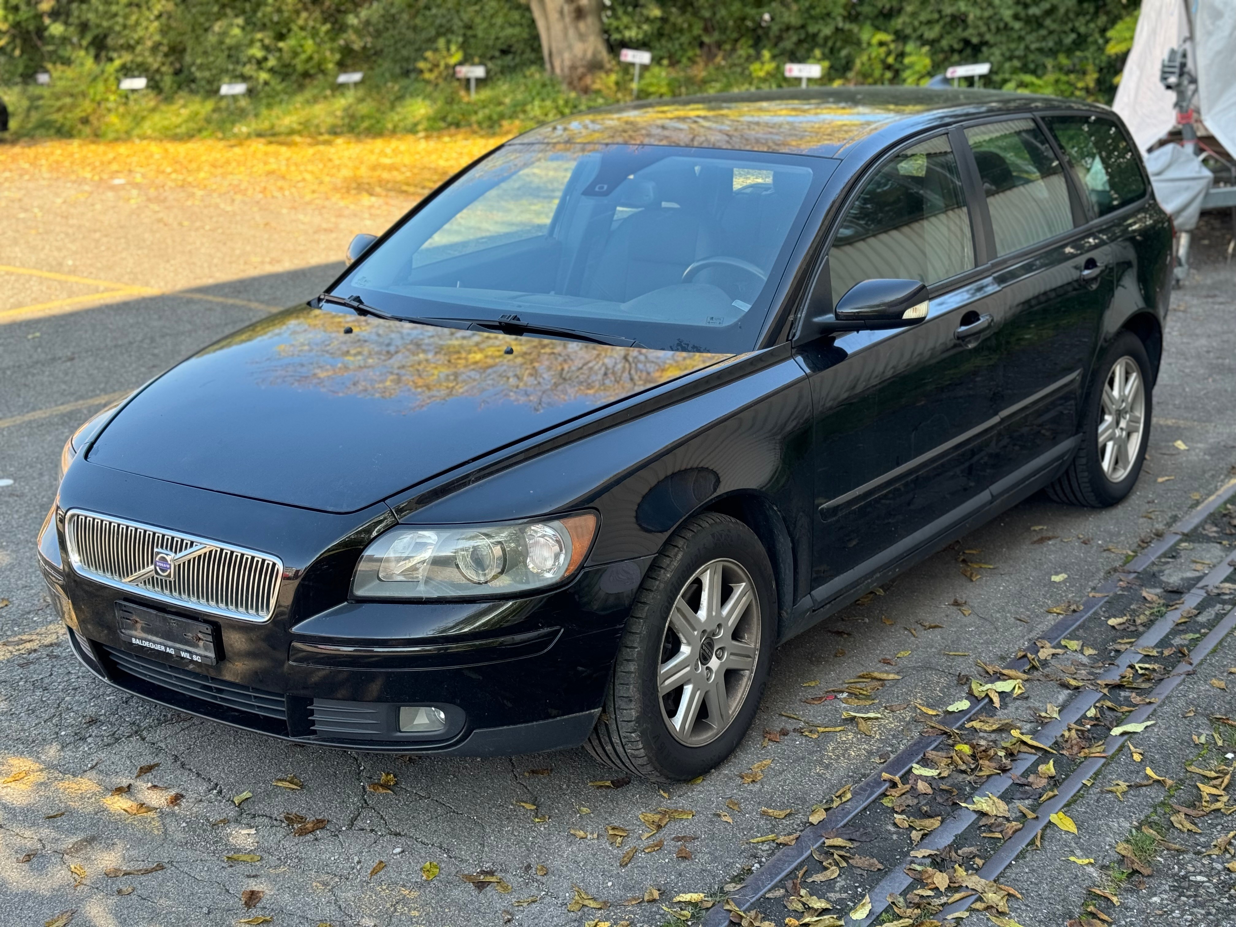 VOLVO V50 2.4I Momentum