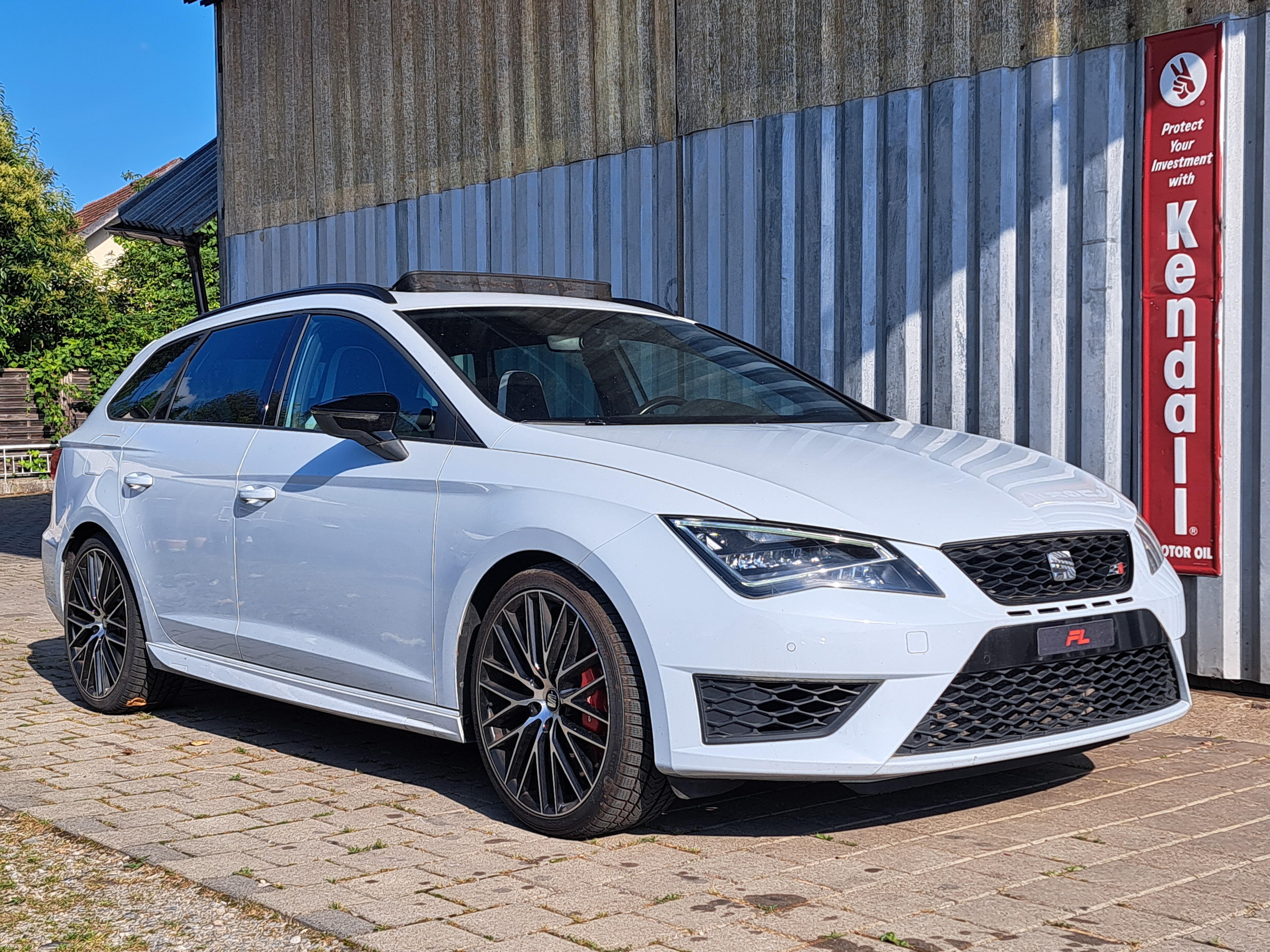 SEAT Leon ST 2.0 TSI Cupra 290