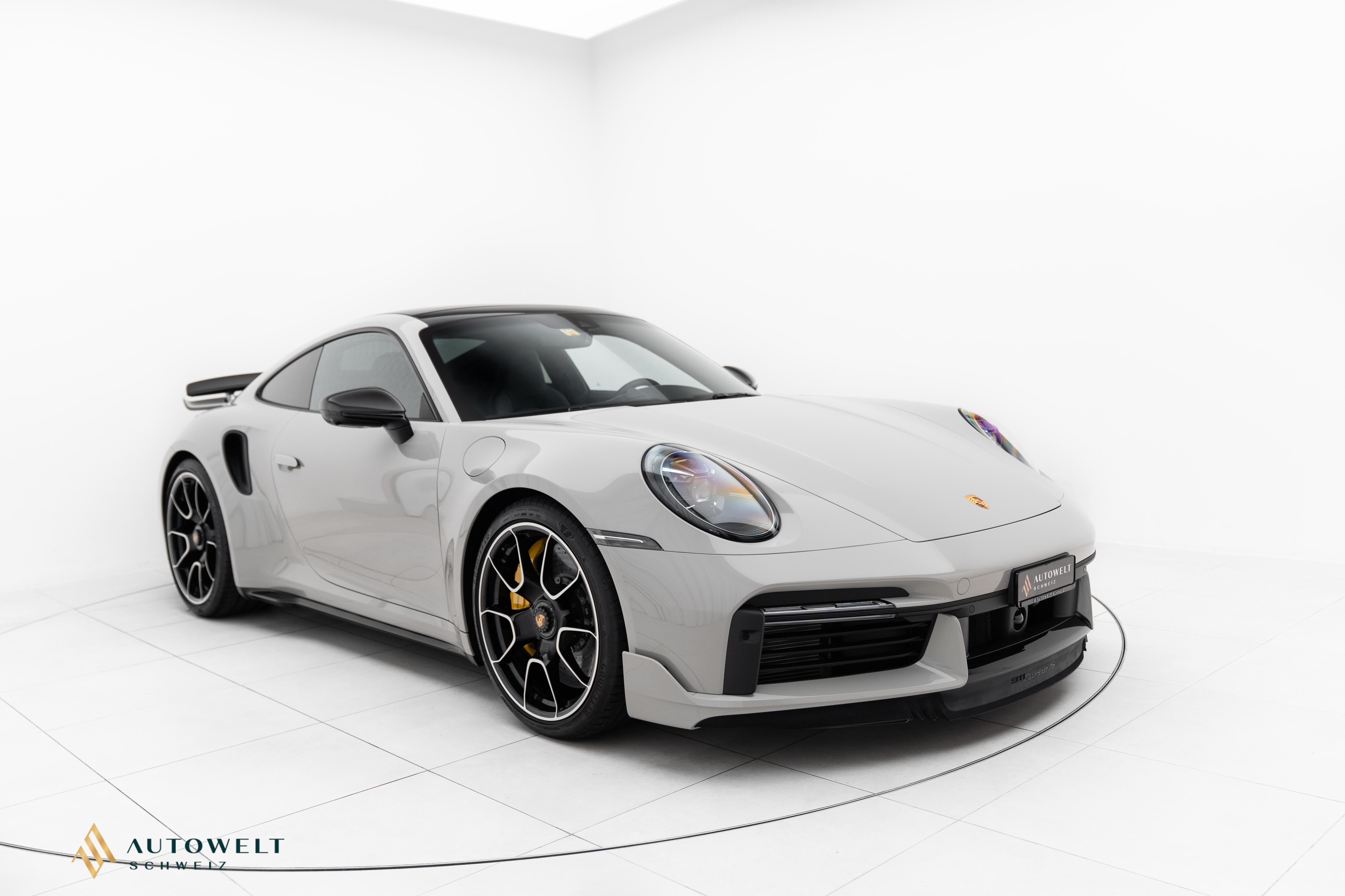 PORSCHE 911 Turbo S PDK