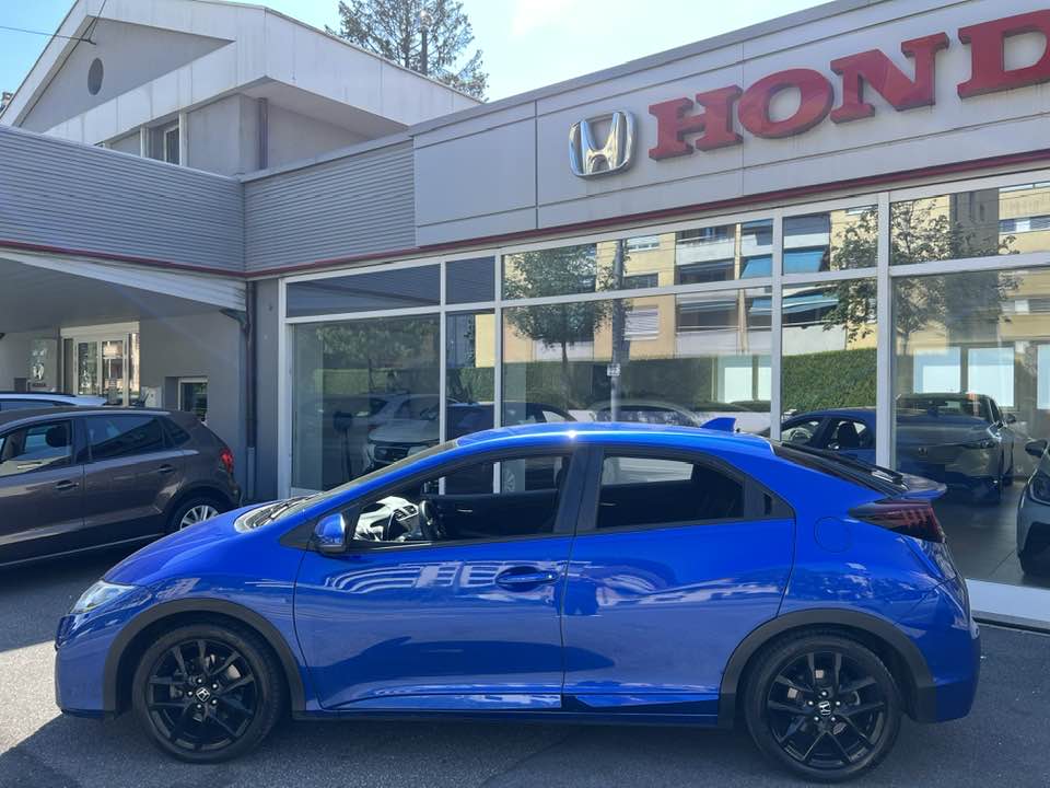 HONDA Civic 1.8 i-VTEC Sport