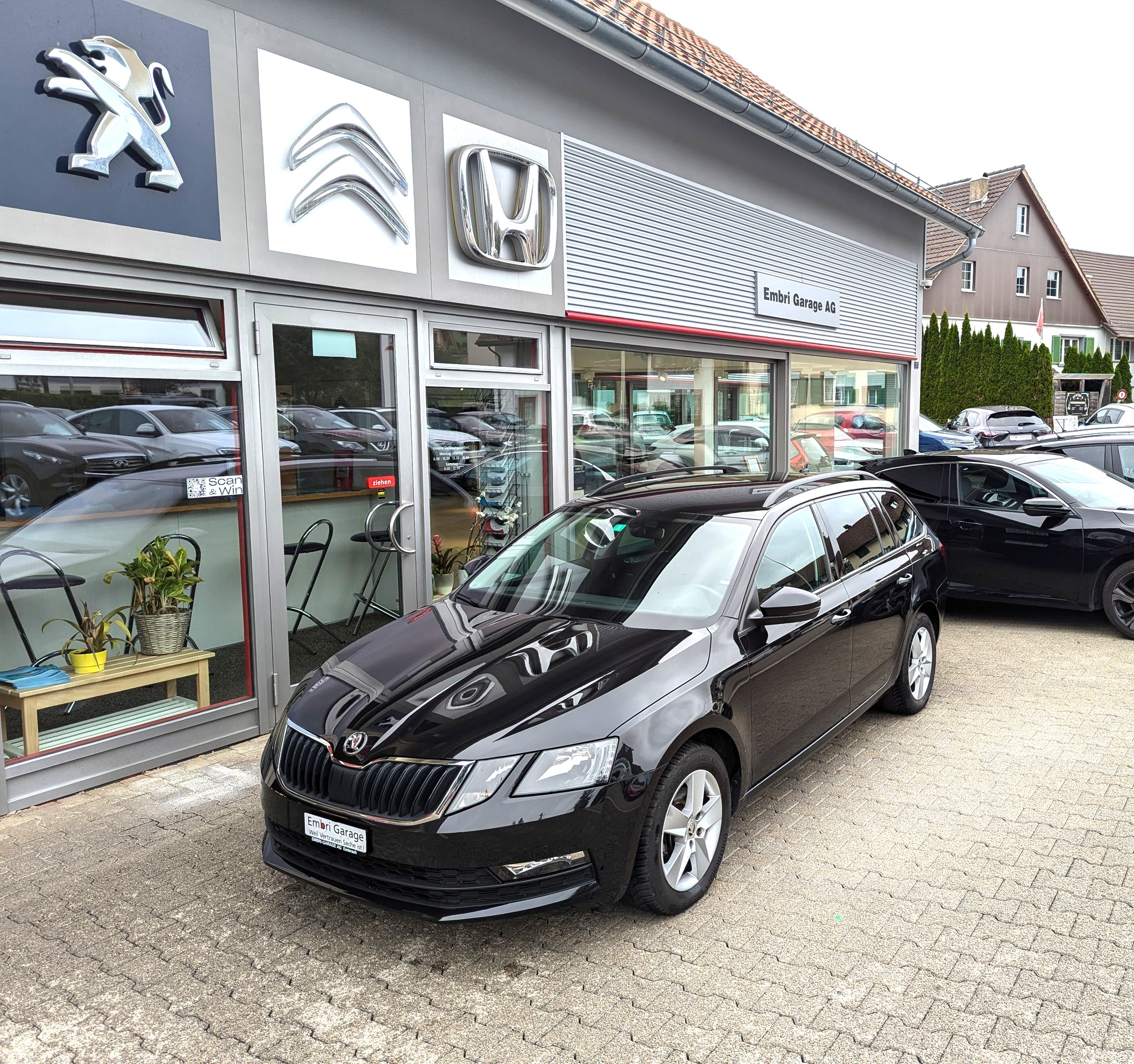 SKODA Octavia Combi 2.0 TDI Ambition DSG