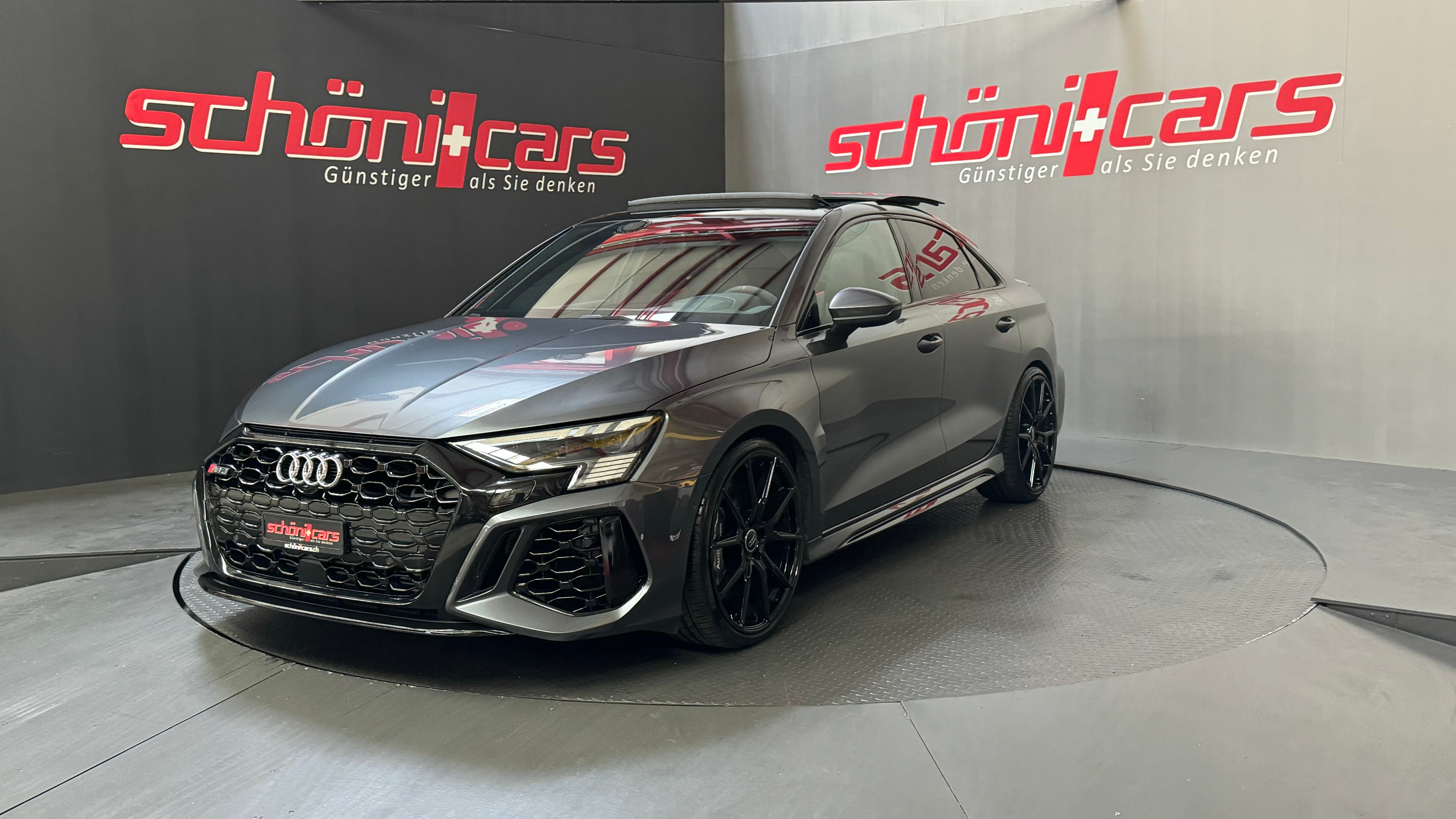 AUDI RS3 Limousine 2.5 TSI quattro S-tronic