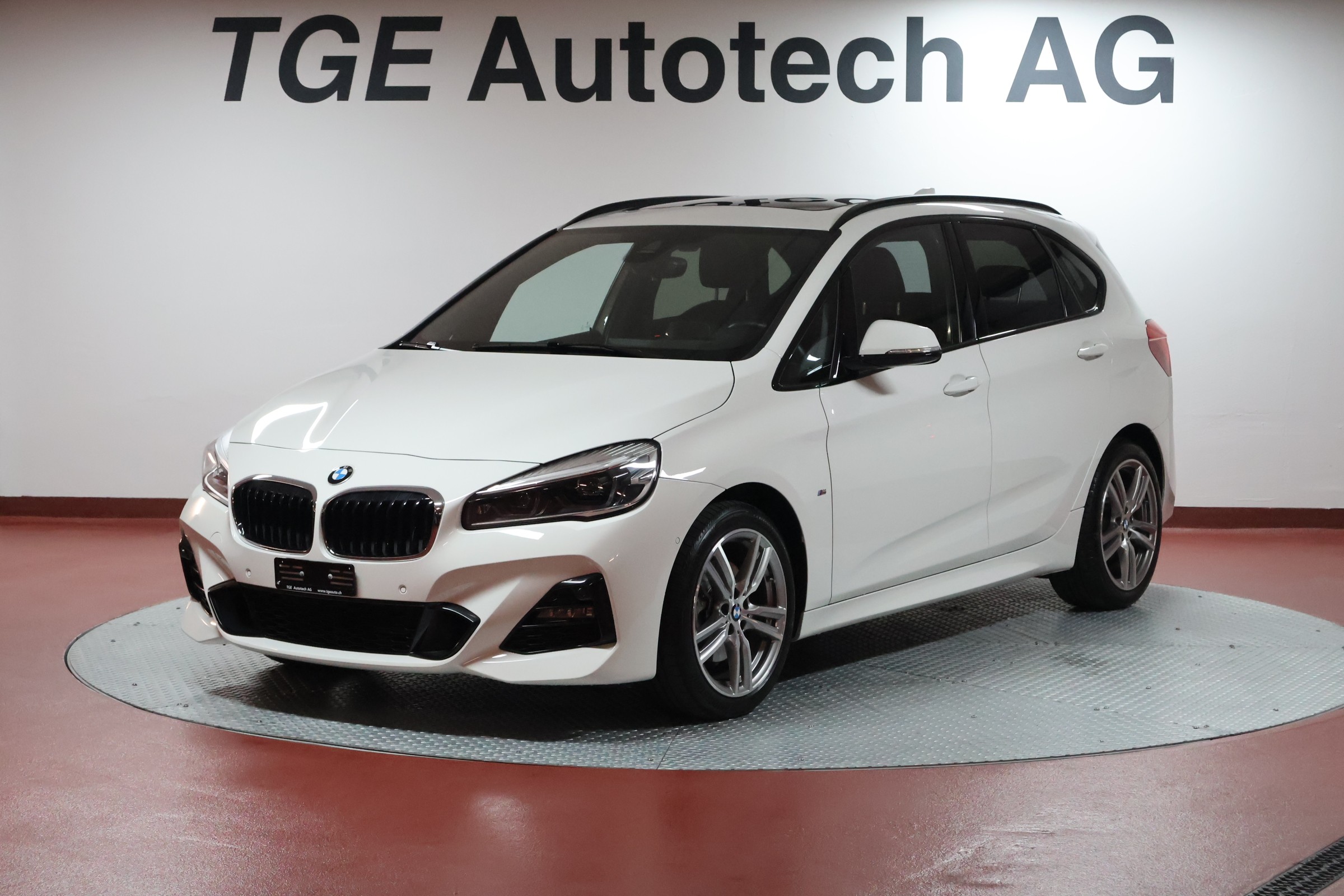 BMW 220d xDrive Active Tourer Steptronic M Sport