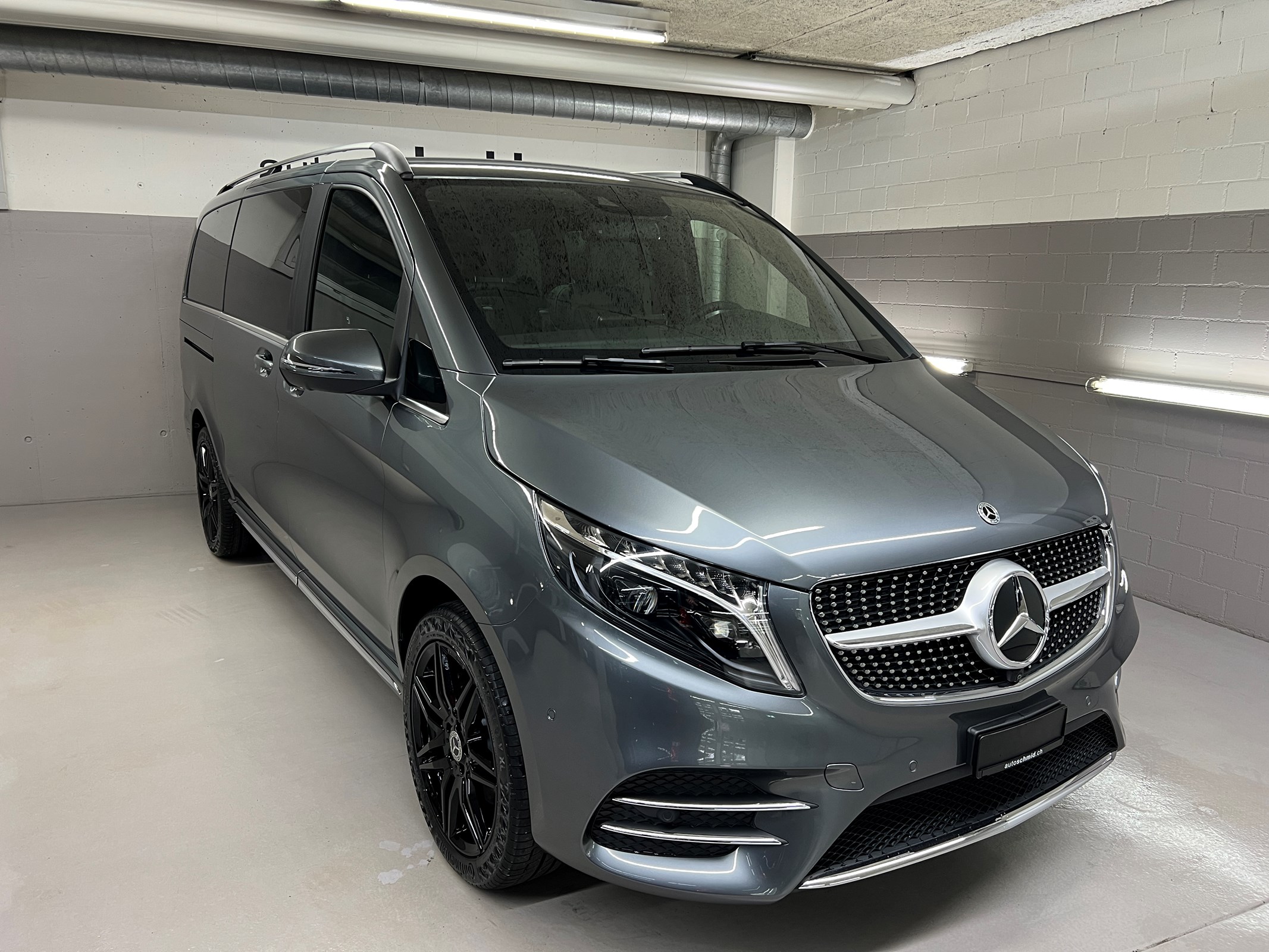 MERCEDES-BENZ V 300 d 4MATIC SWISS Edition L