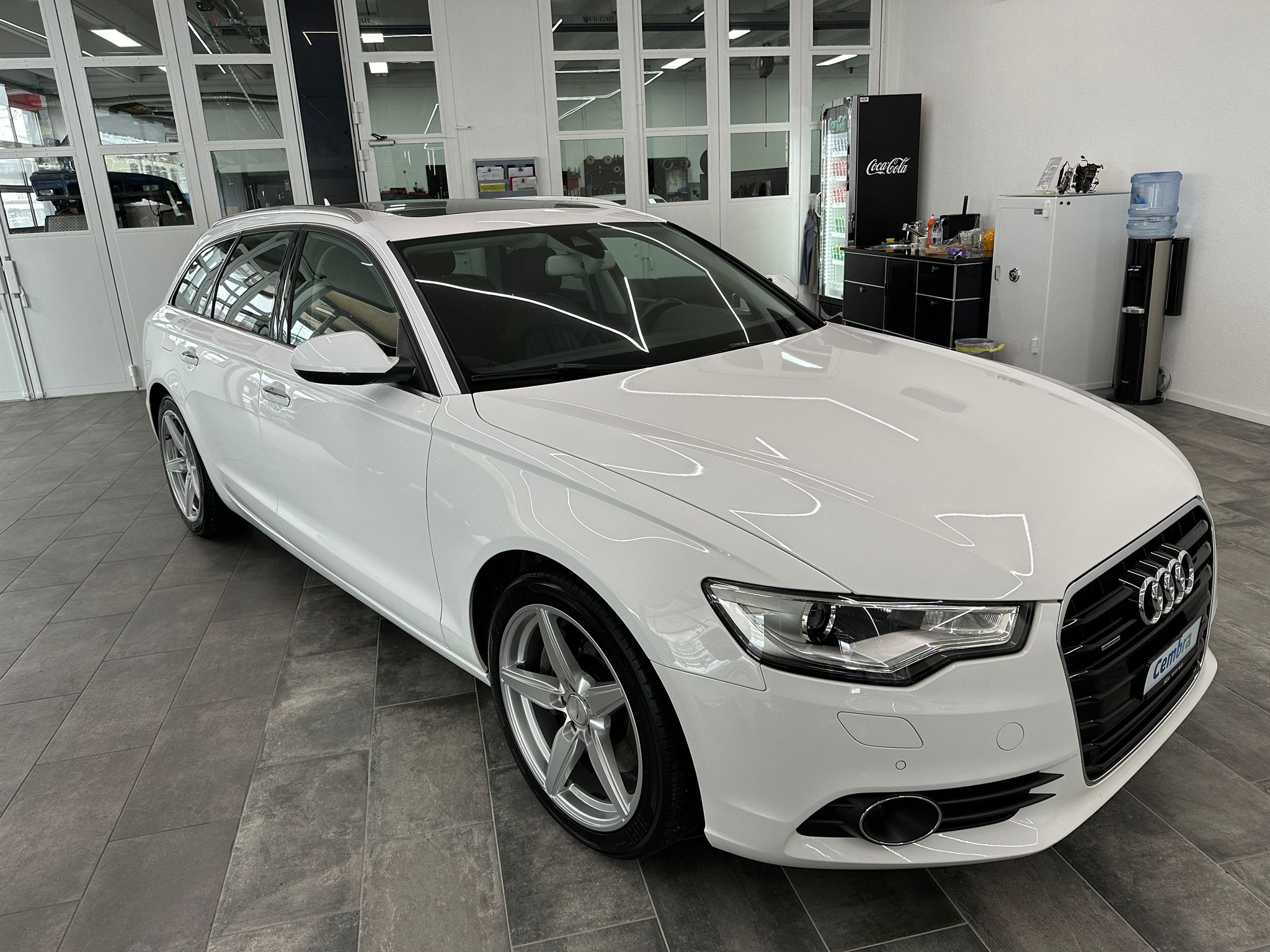 AUDI A6 Avant 3.0 TDI V6 quattro S-tronic