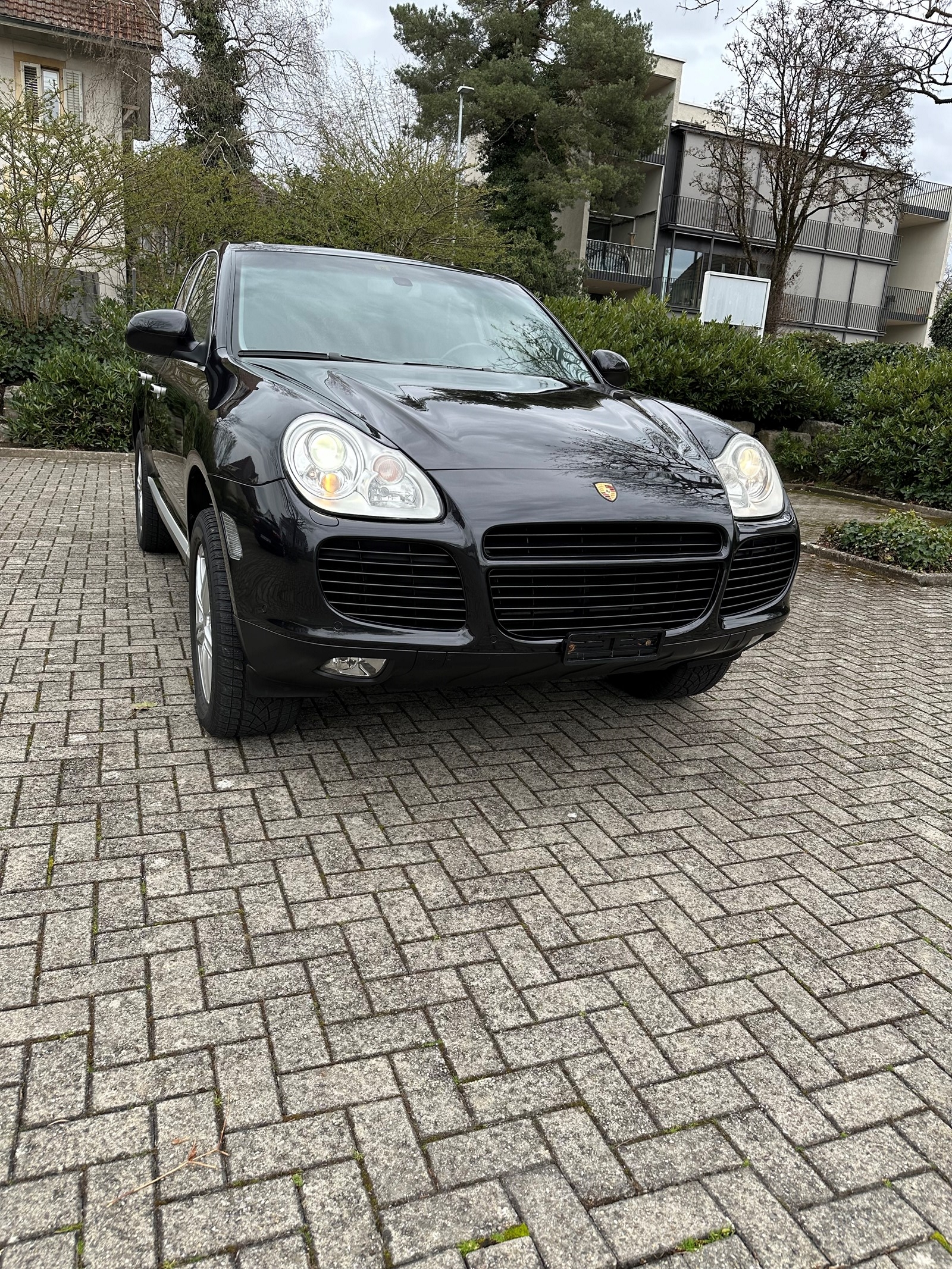 PORSCHE Cayenne Turbo