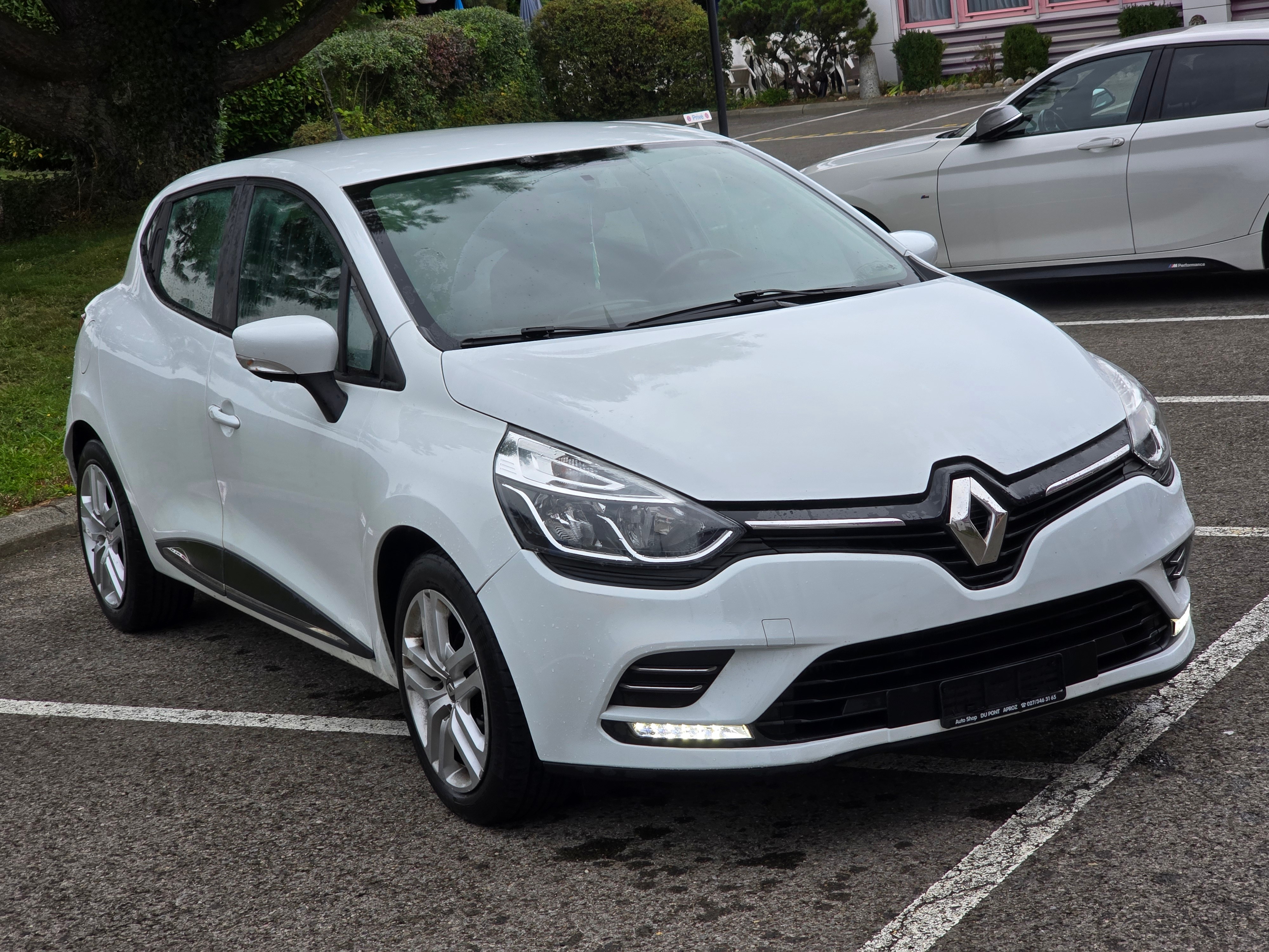 RENAULT Clio 0.9 Zen