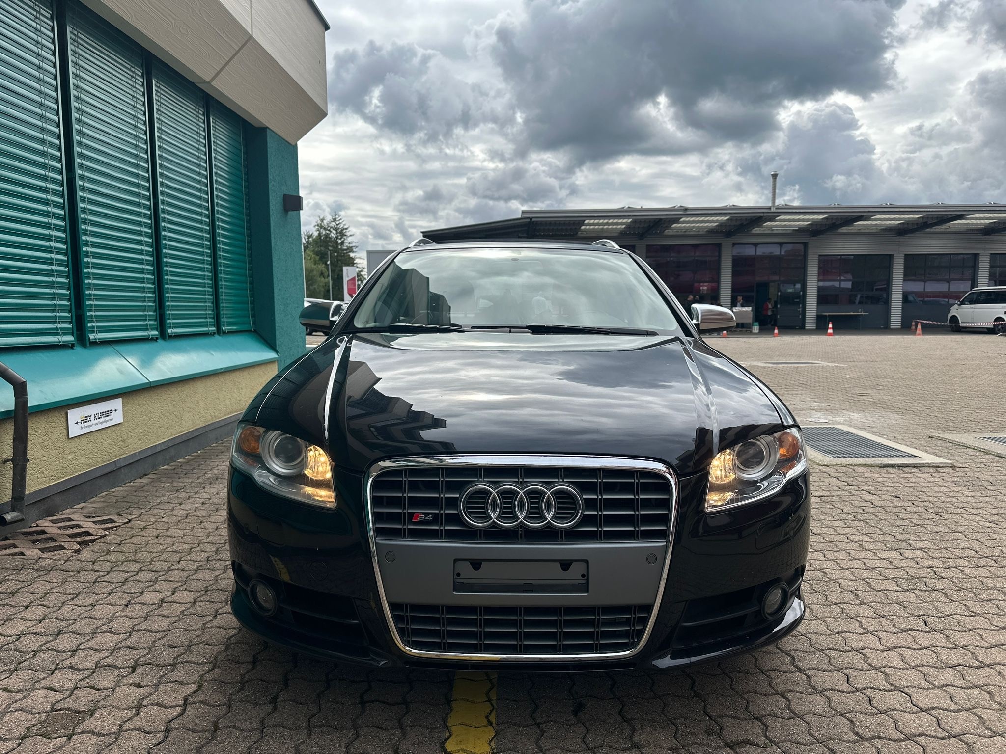 AUDI S4 Avant 4.2 V8 quattro