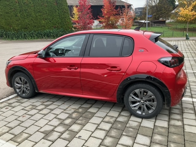 PEUGEOT 208 Elektrik GT Pack