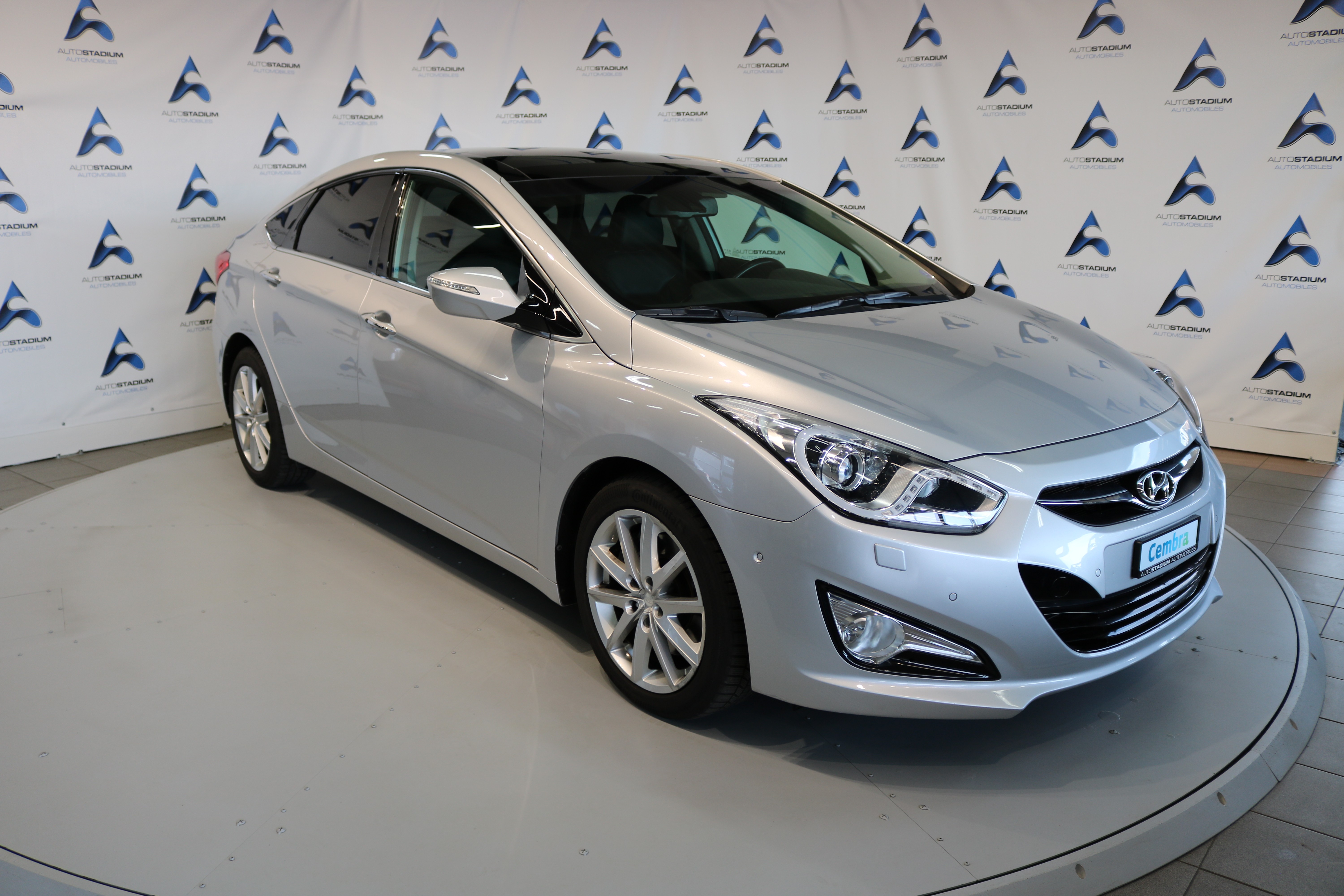 HYUNDAI i40 2.0 GDi Premium Automatic