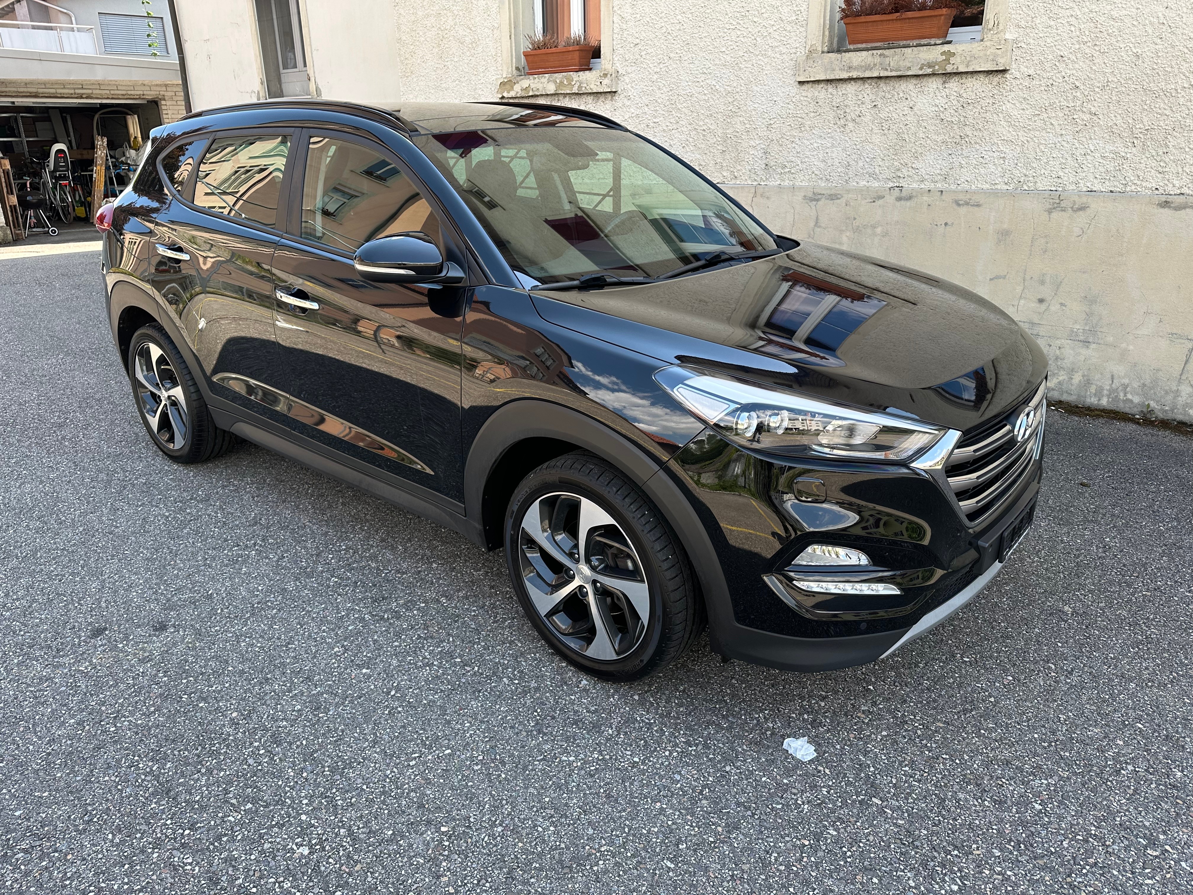 HYUNDAI Tucson 2.0 CRDI 4WD Automatic