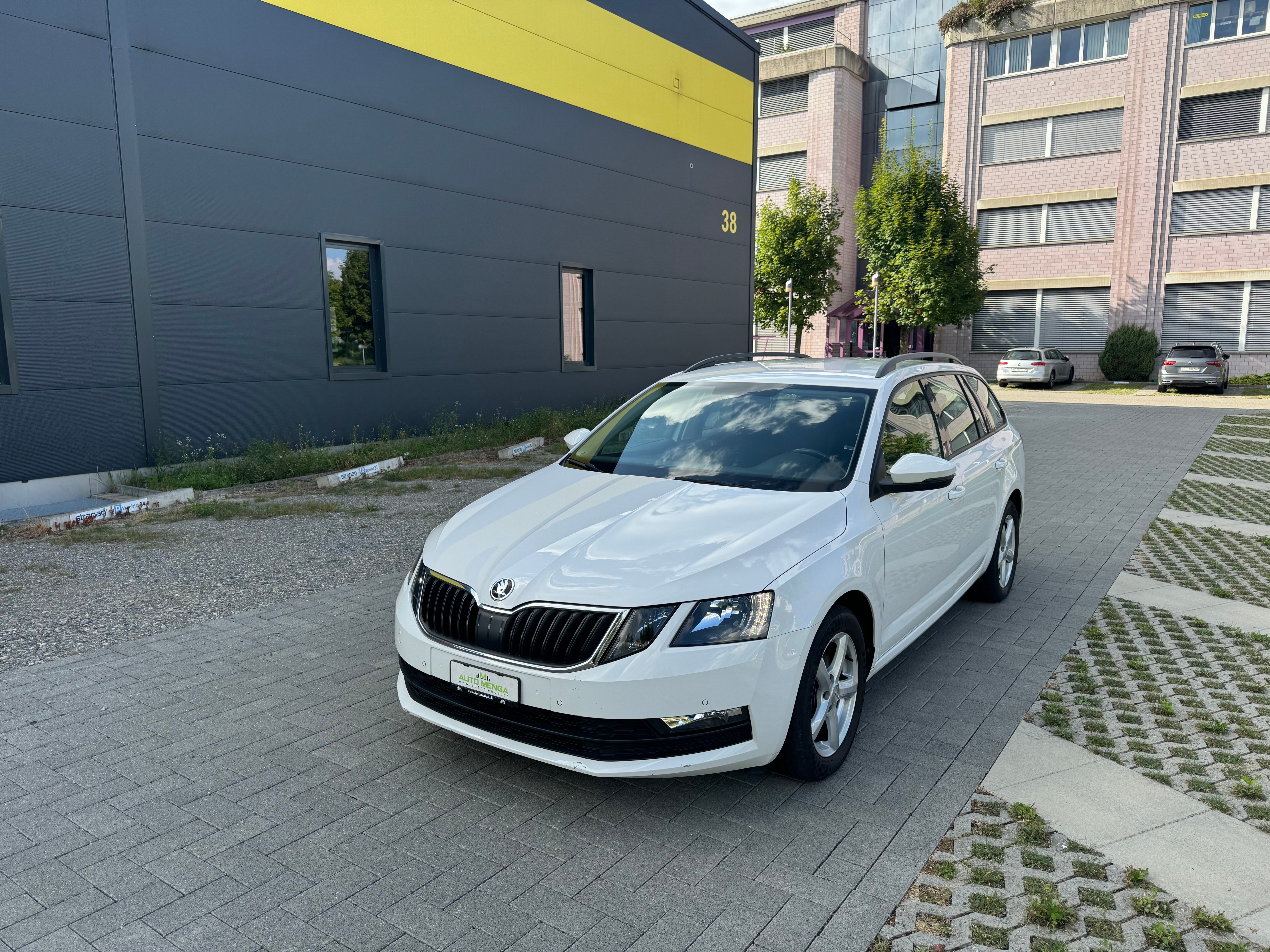 SKODA Octavia Combi 1.0 TSI Ambition DSG