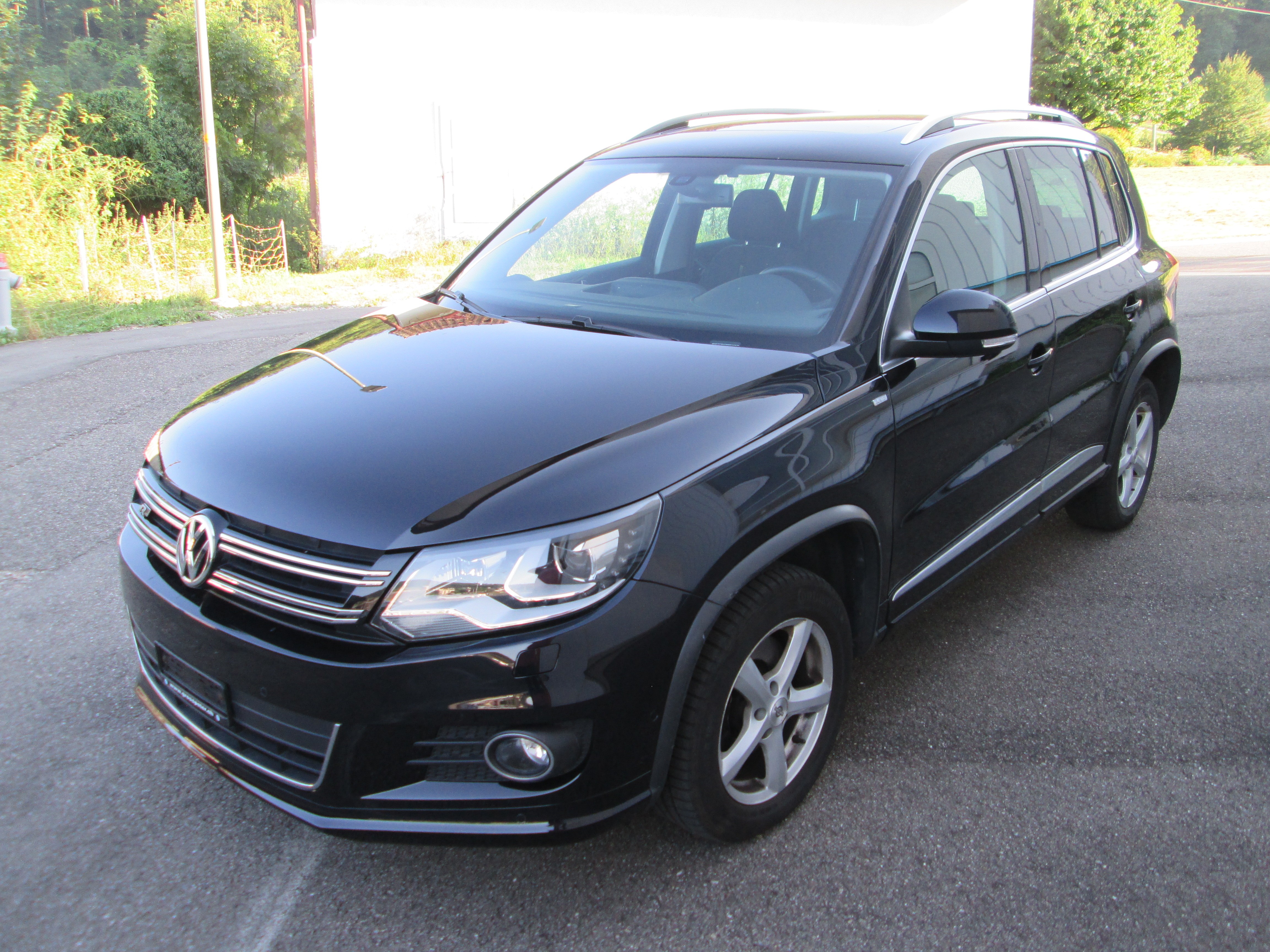 VW Tiguan 2.0 TDI BMT Salomon 4Motion R-Line