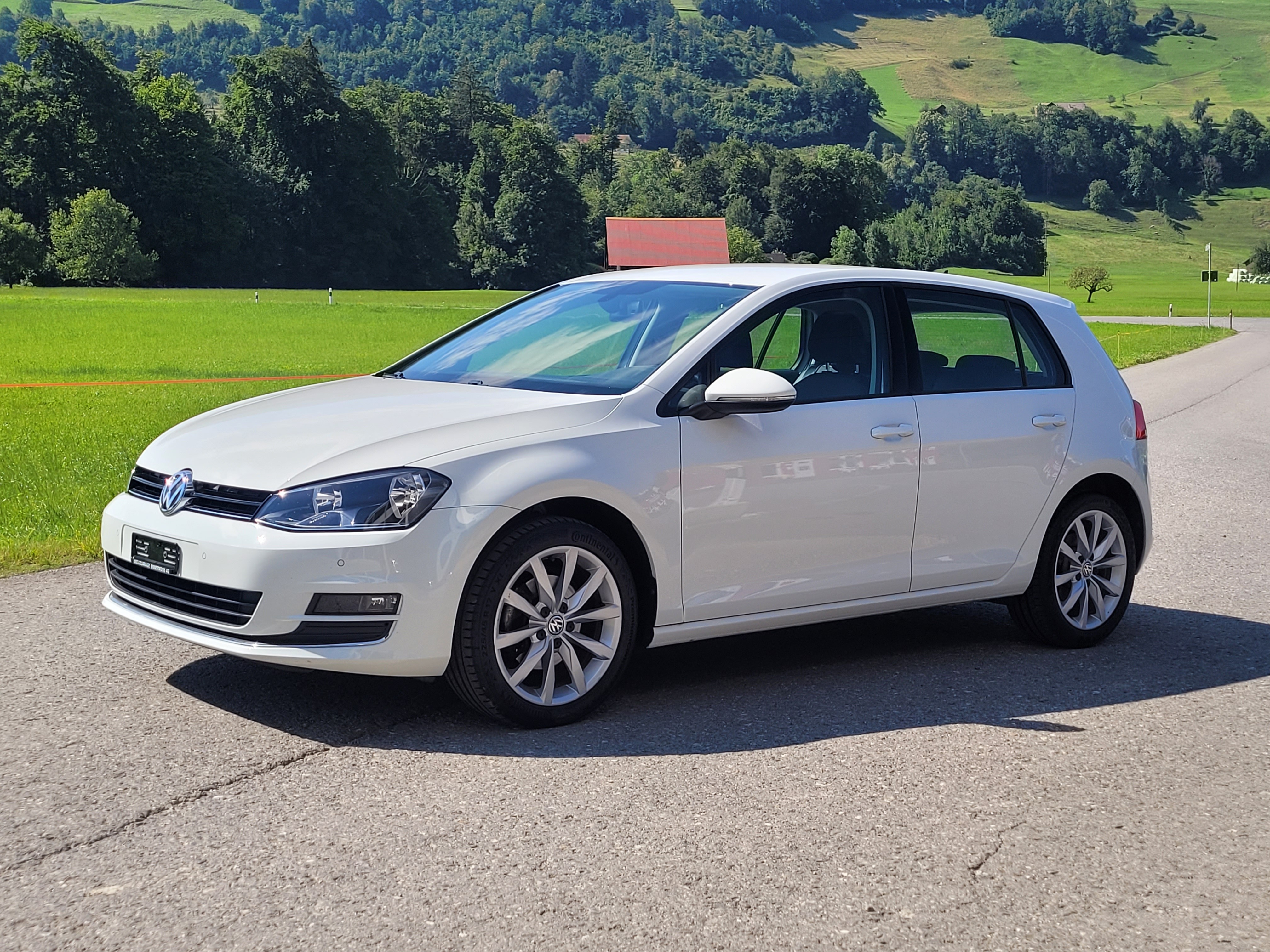 VW Golf 1.4 TSI Highline *Tempomat+frisch ab MFK*