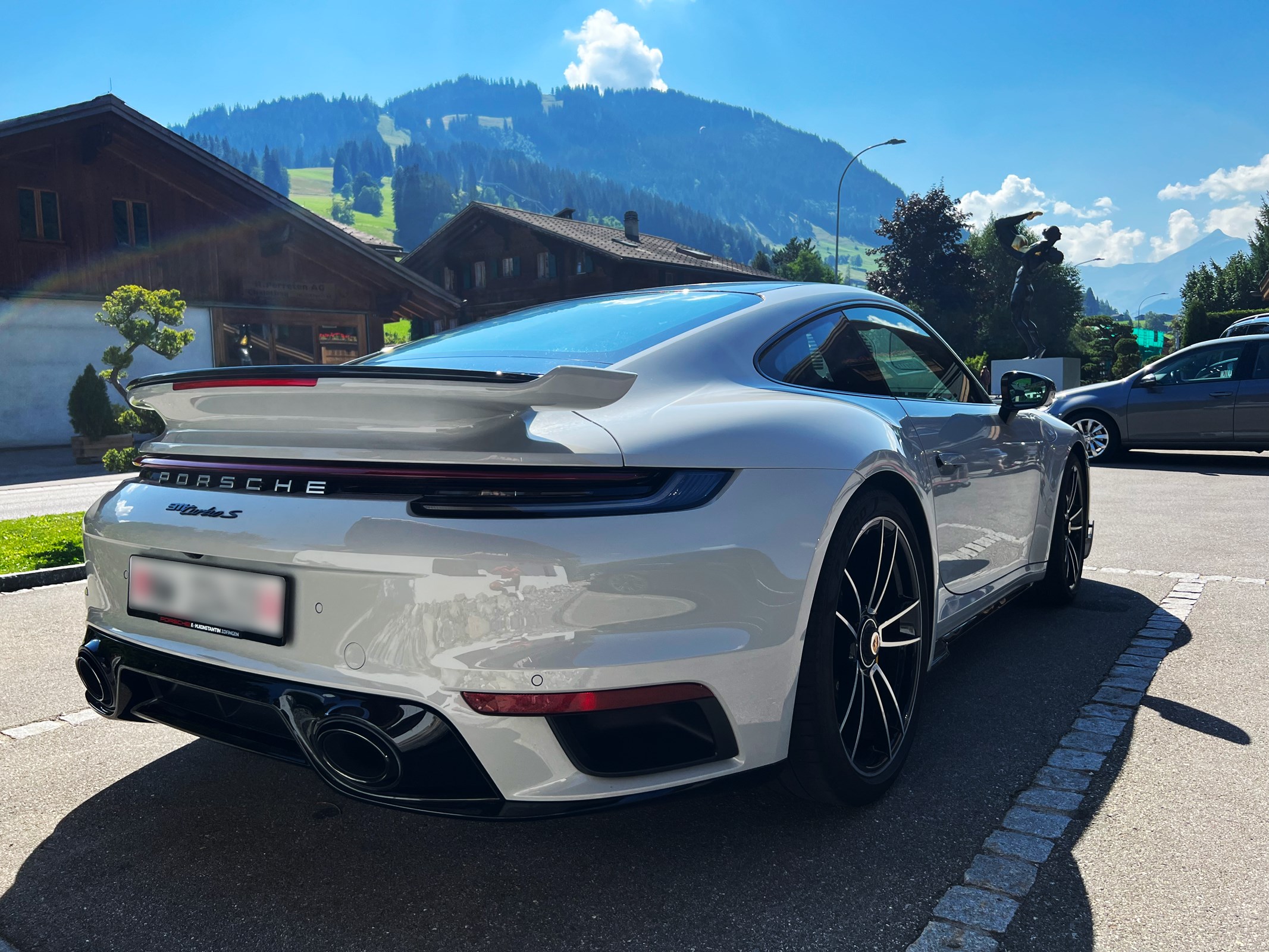 PORSCHE 911 Turbo S PDK