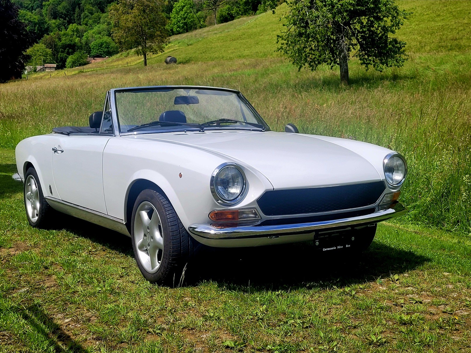 FIAT 124 Spider