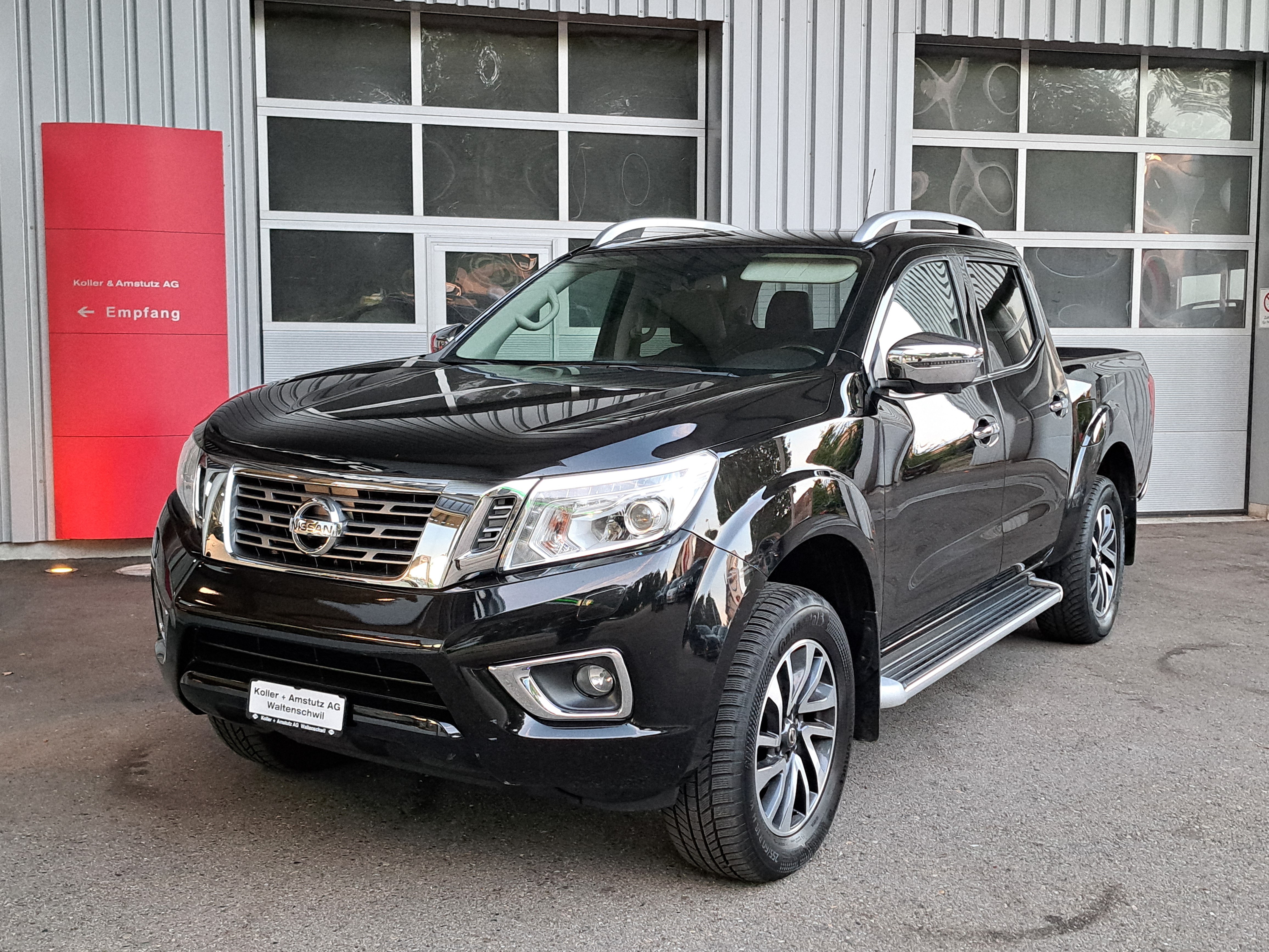 NISSAN Navara Double Cab Tekna 2.3 dCi 4WD