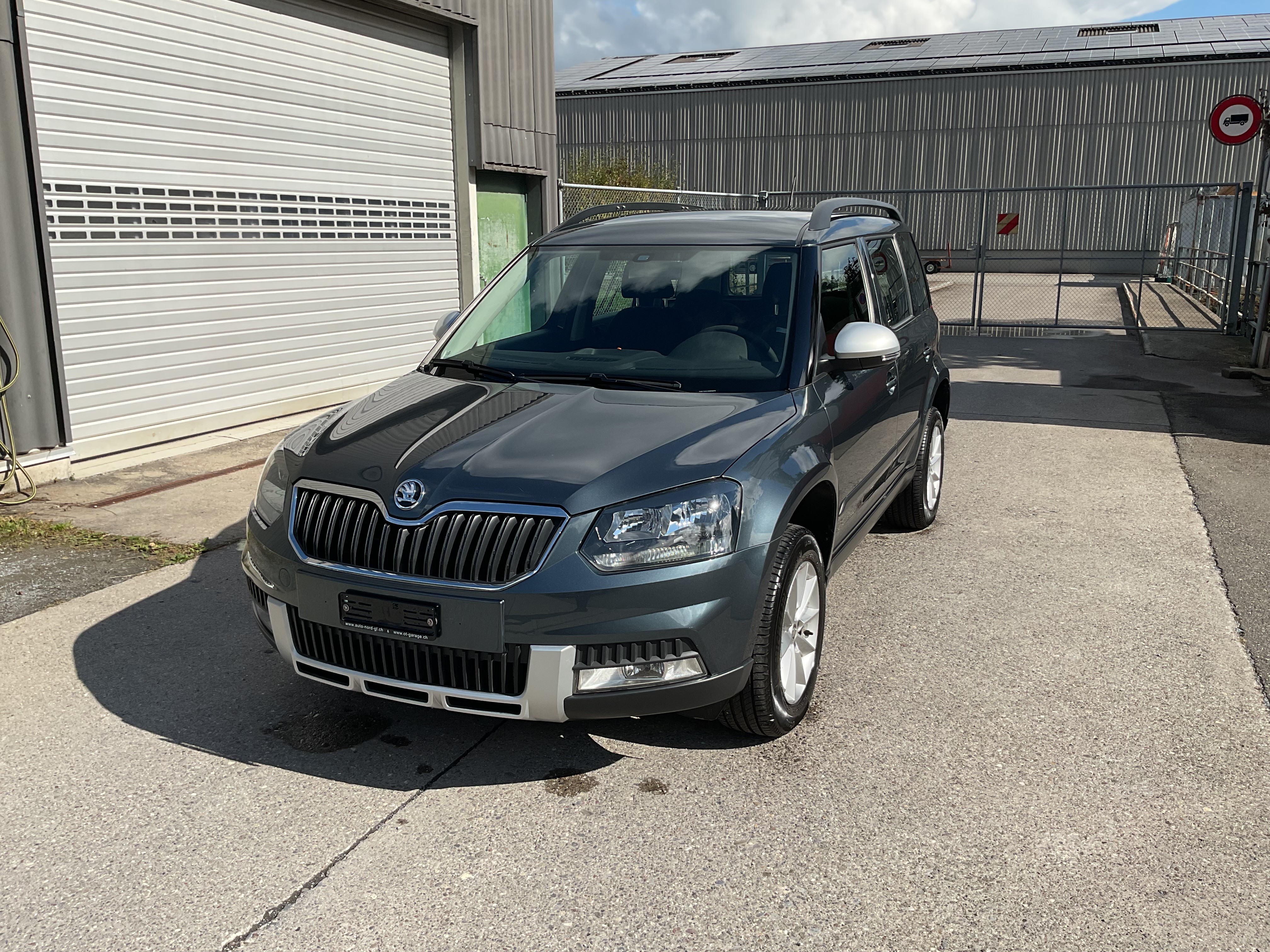 SKODA Yeti 2.0 TDI Active Outdoor 4x4 DSG