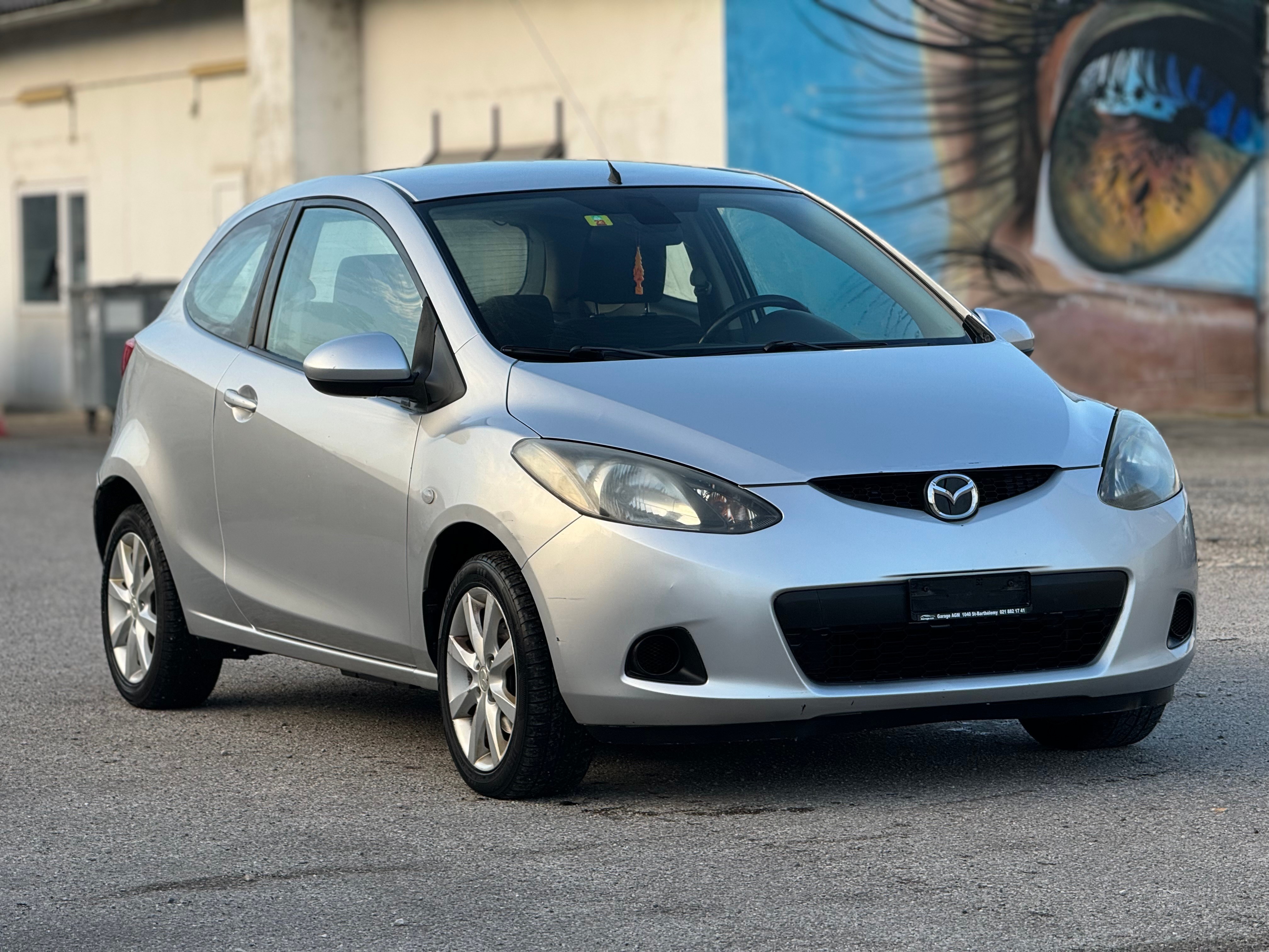 MAZDA 2 1.3i 16V Exclusive