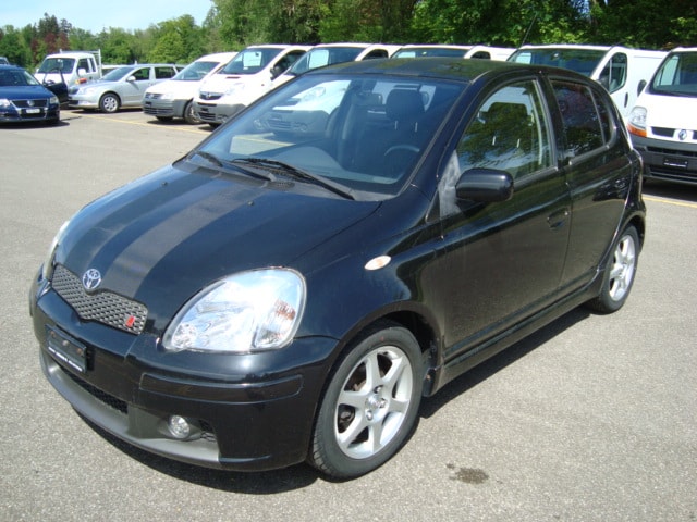 TOYOTA Yaris 1.5 TS