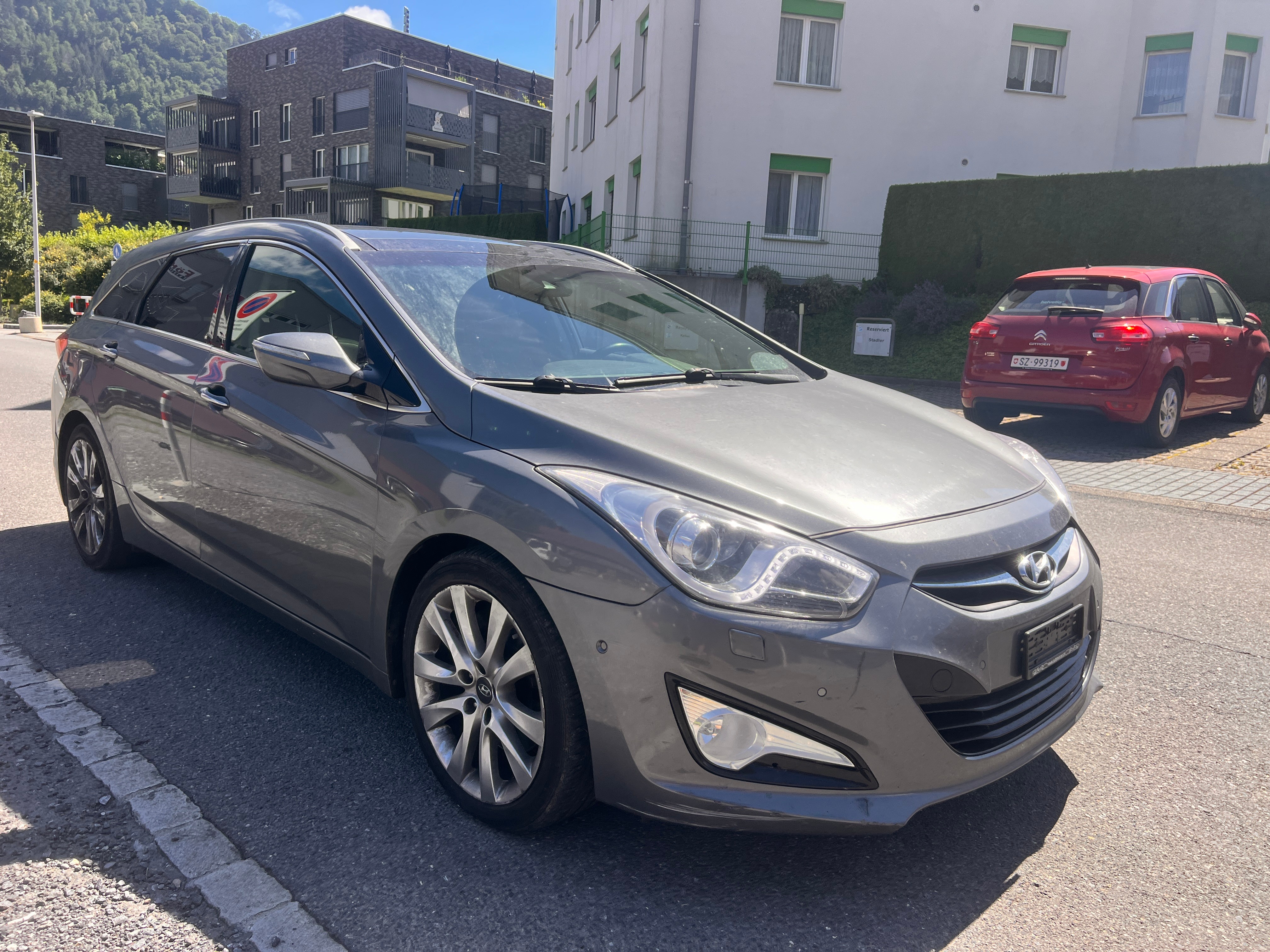 HYUNDAI i40 Wagon 1.7 CRDI Premium Automatic