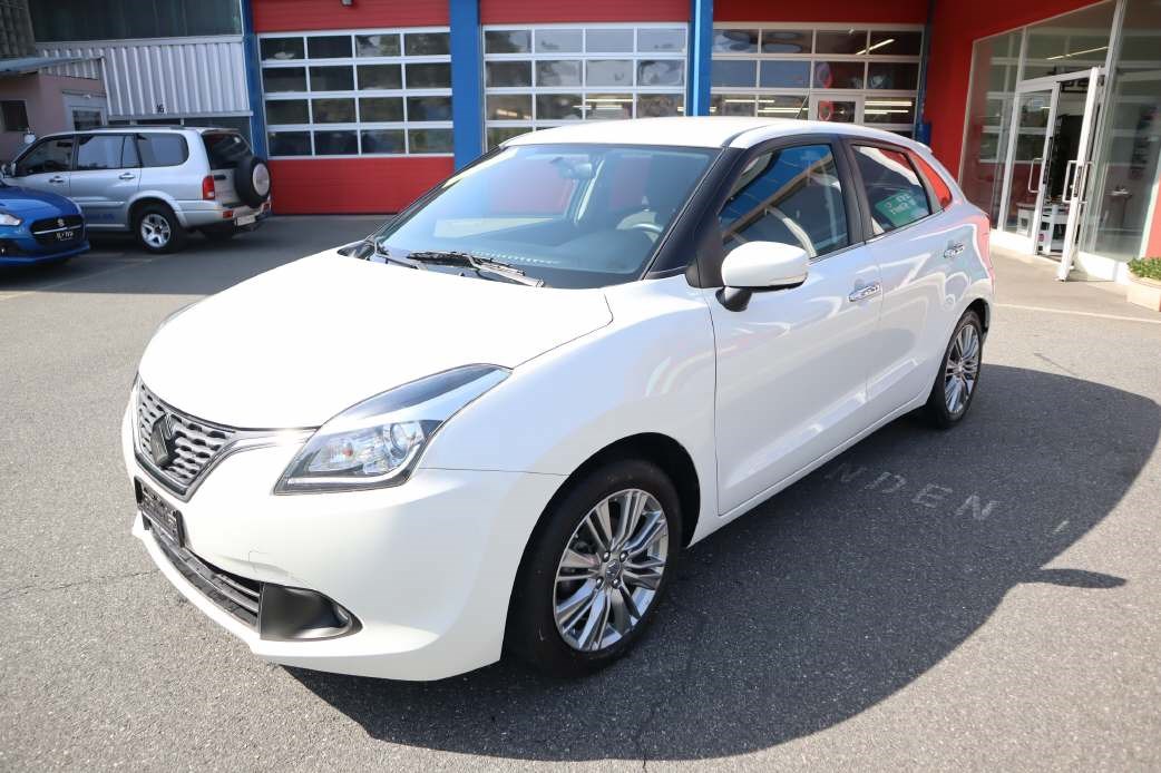 SUZUKI Baleno 1.2 SHVS Compact Top