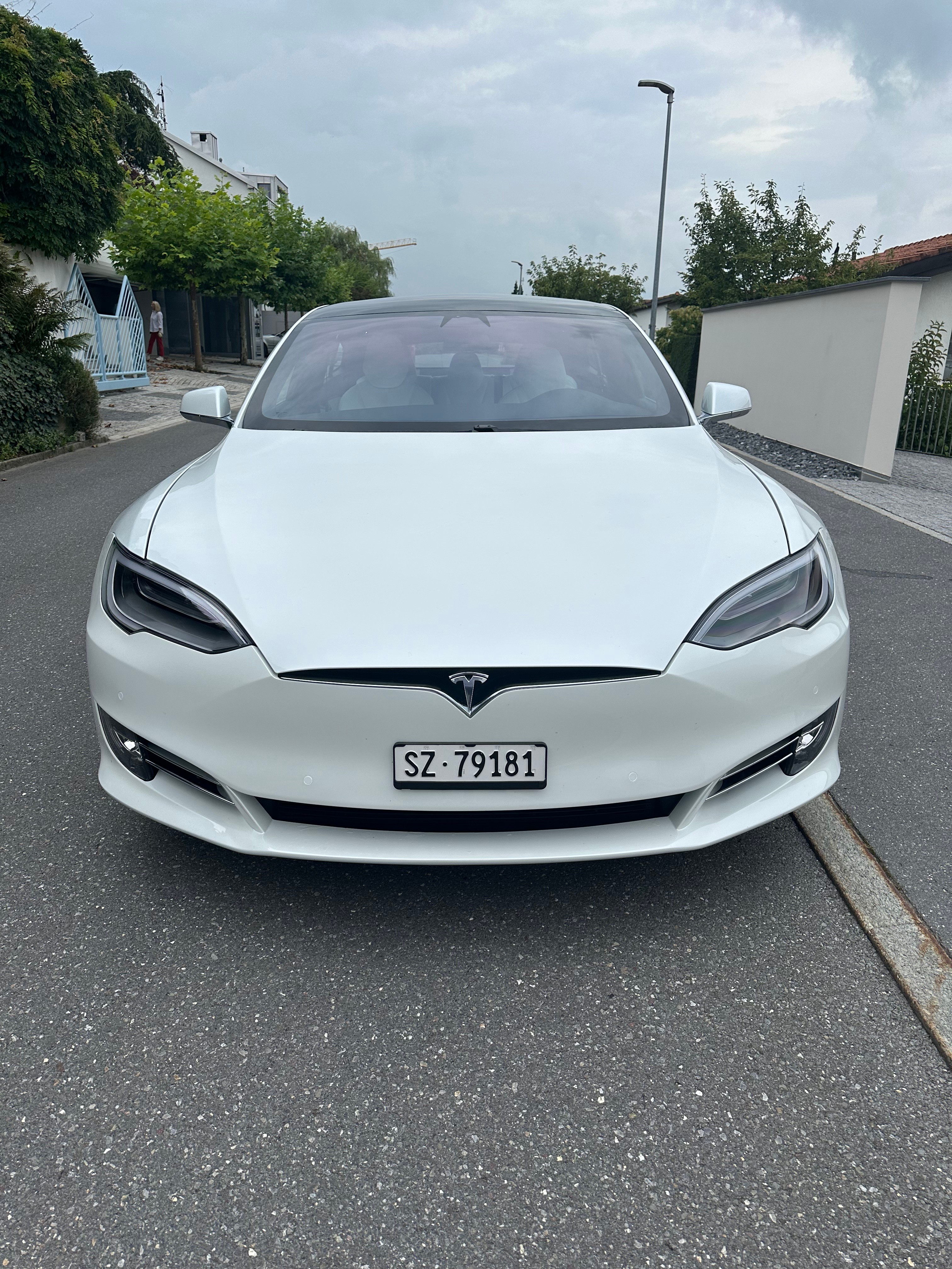 TESLA Model S Maximale-Reichweite