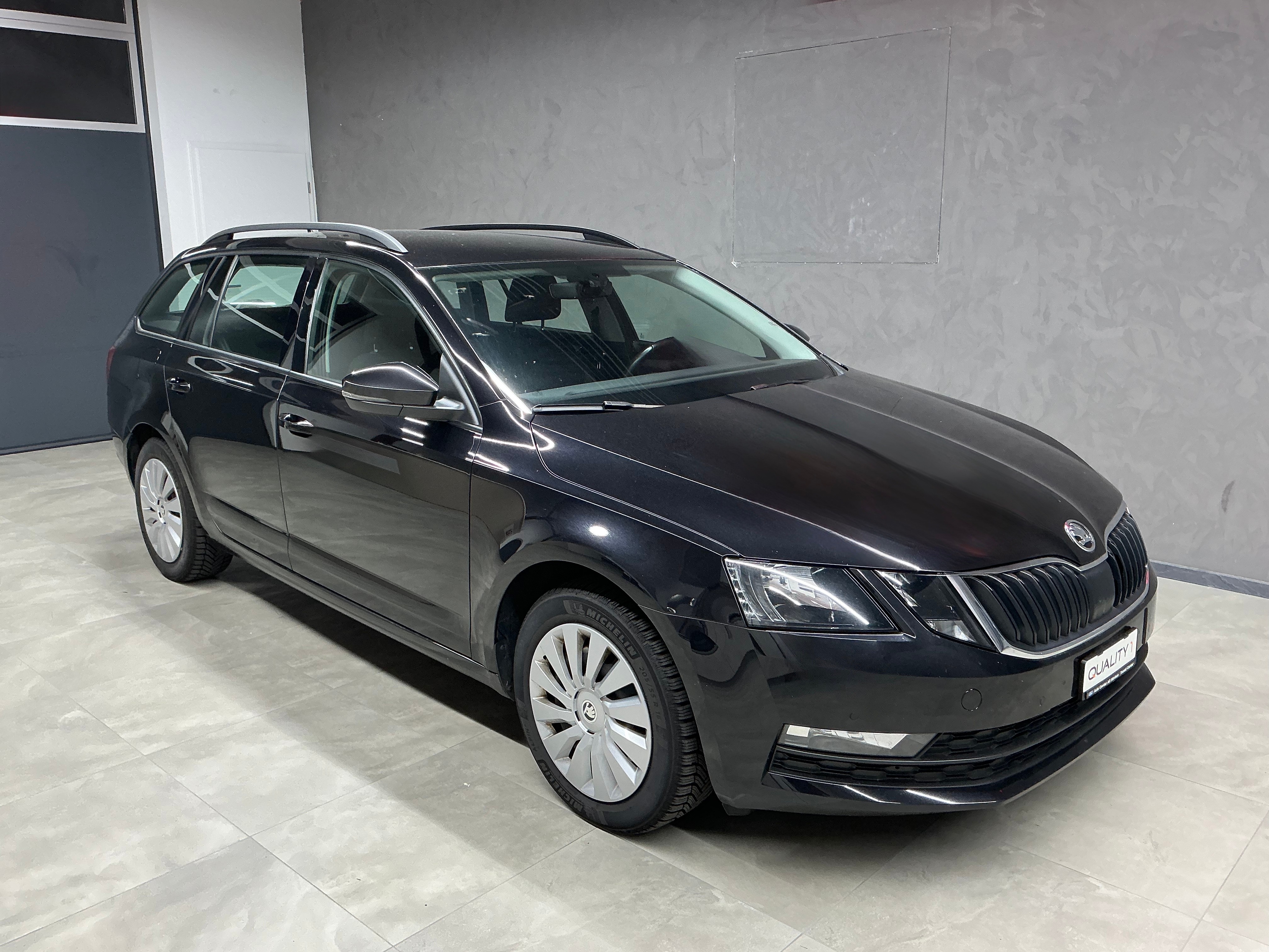 SKODA Octavia Combi 2.0 TDI Ambition 4x4 DSG