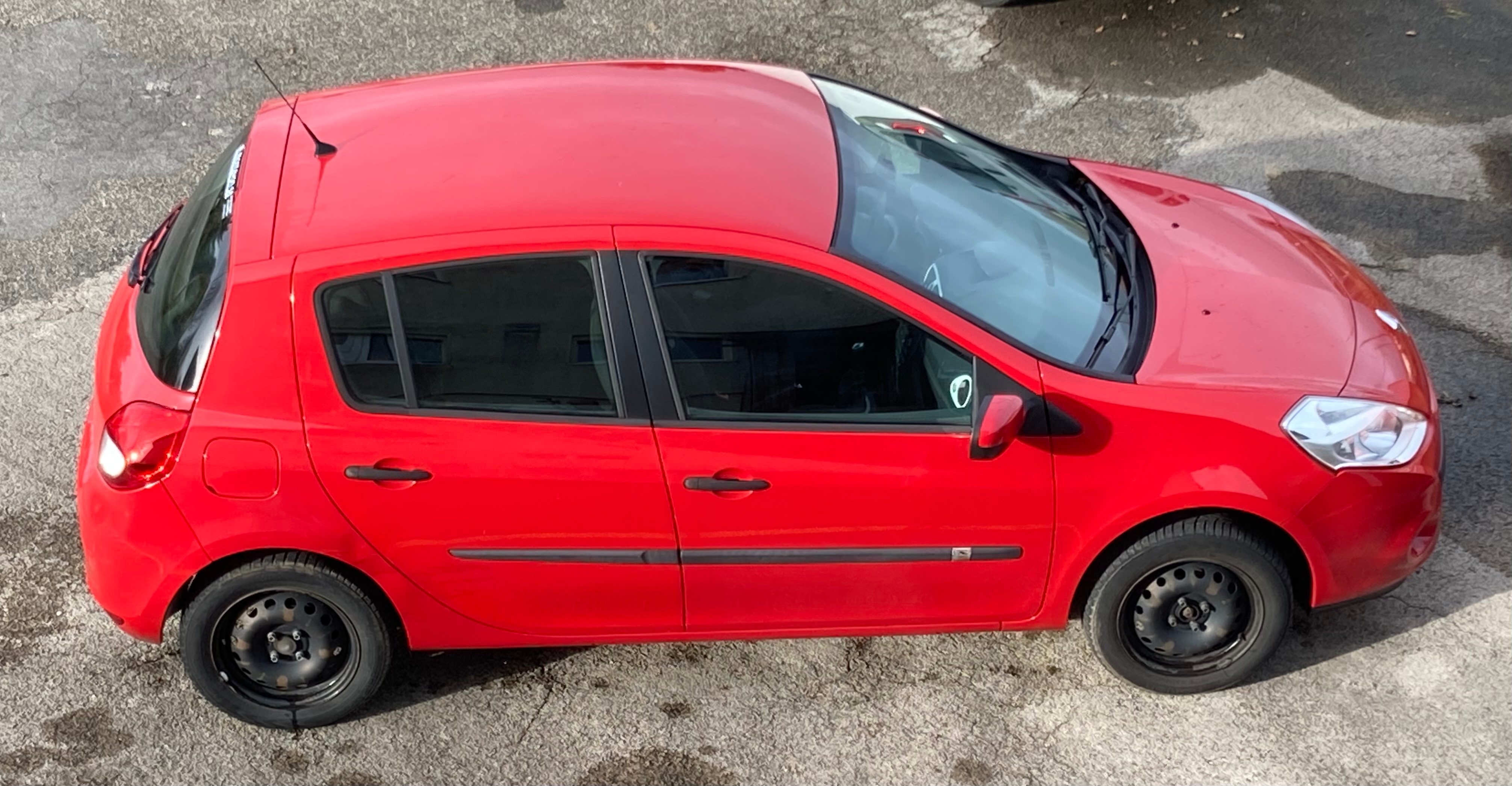 RENAULT Clio 1.2 16V Yahoo