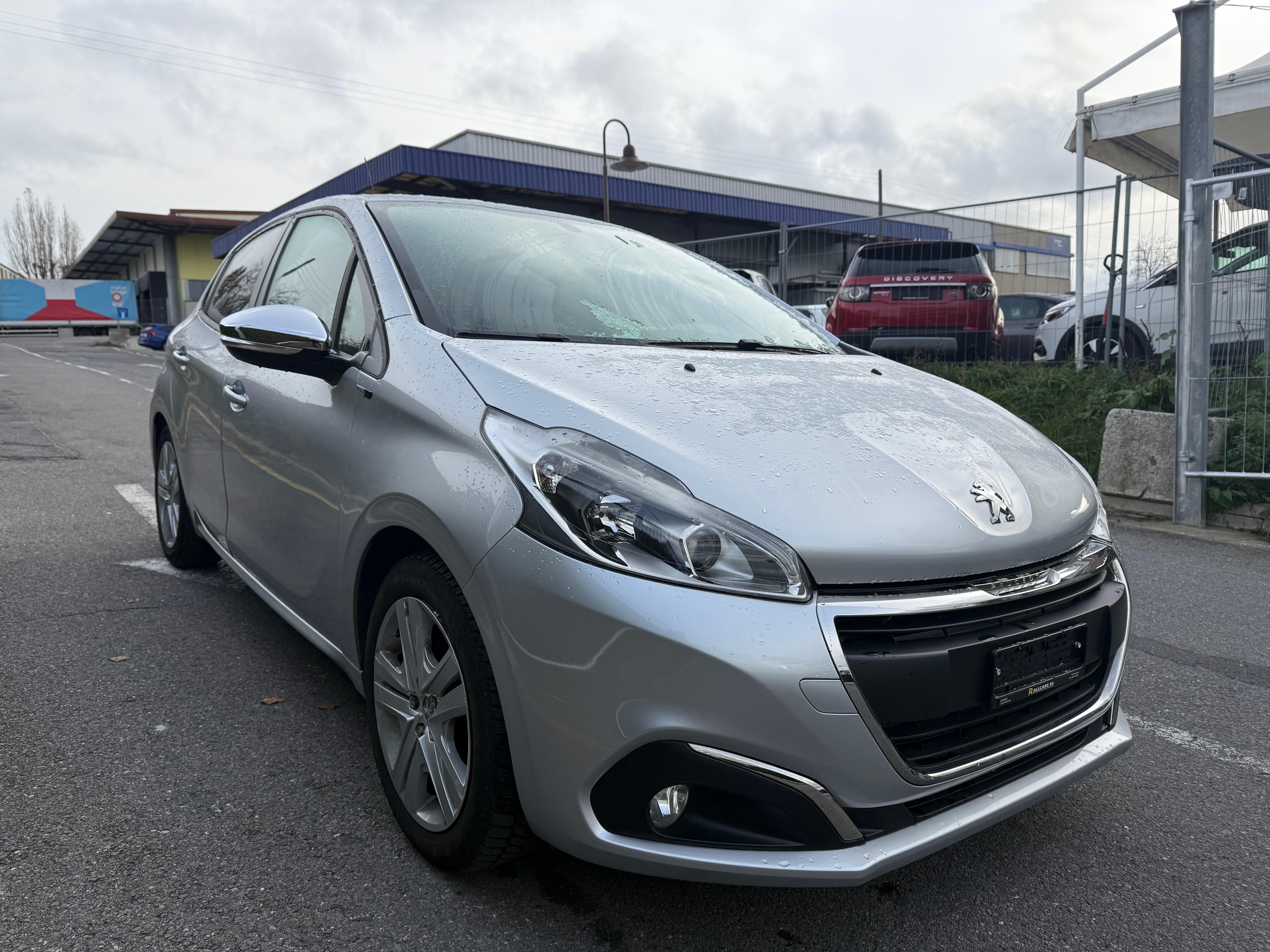 PEUGEOT 208 1.2 PureTech Style