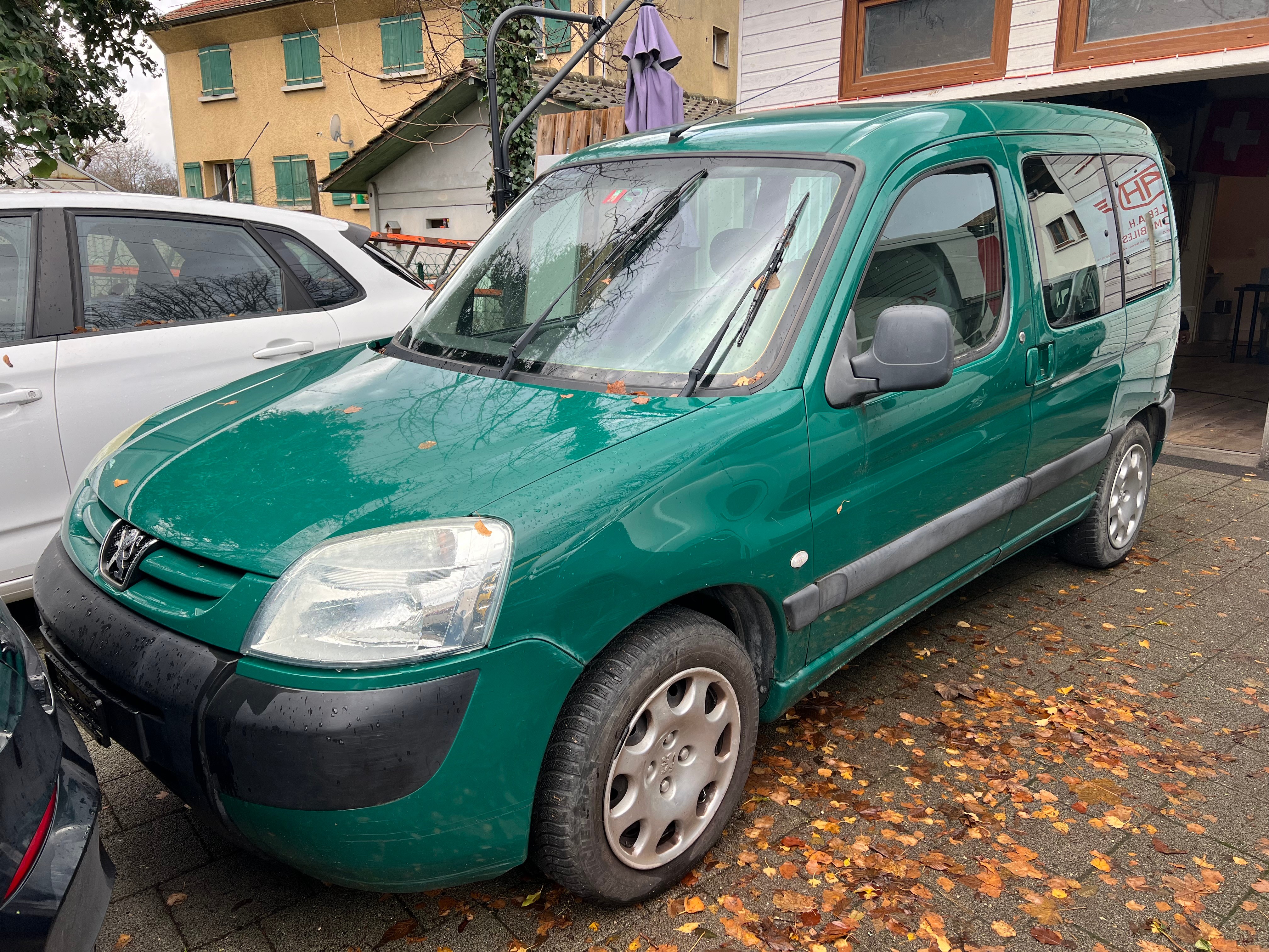 PEUGEOT Partner 1.6 XT