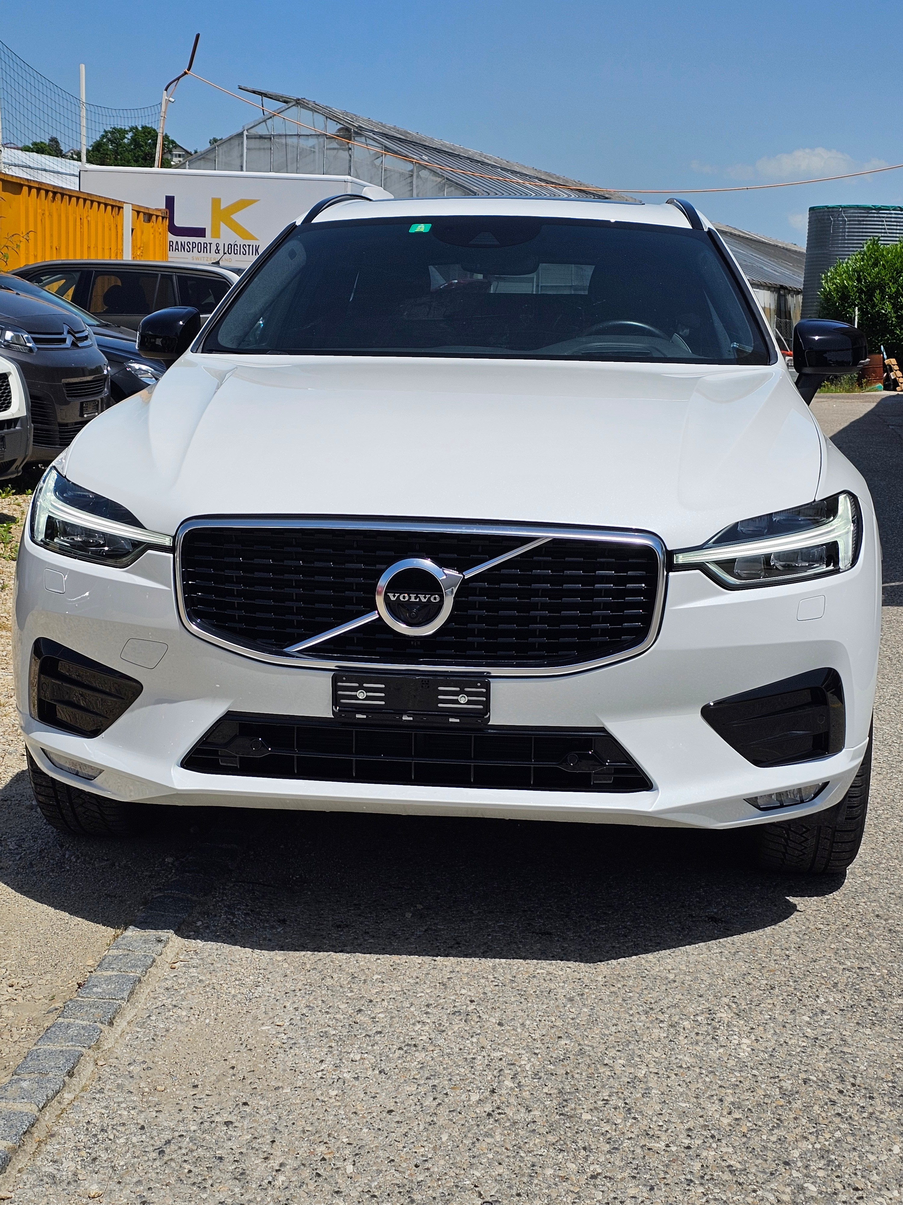 VOLVO XC60 B5 Benzin Mild Hybrid AWD R-Design Geartronic