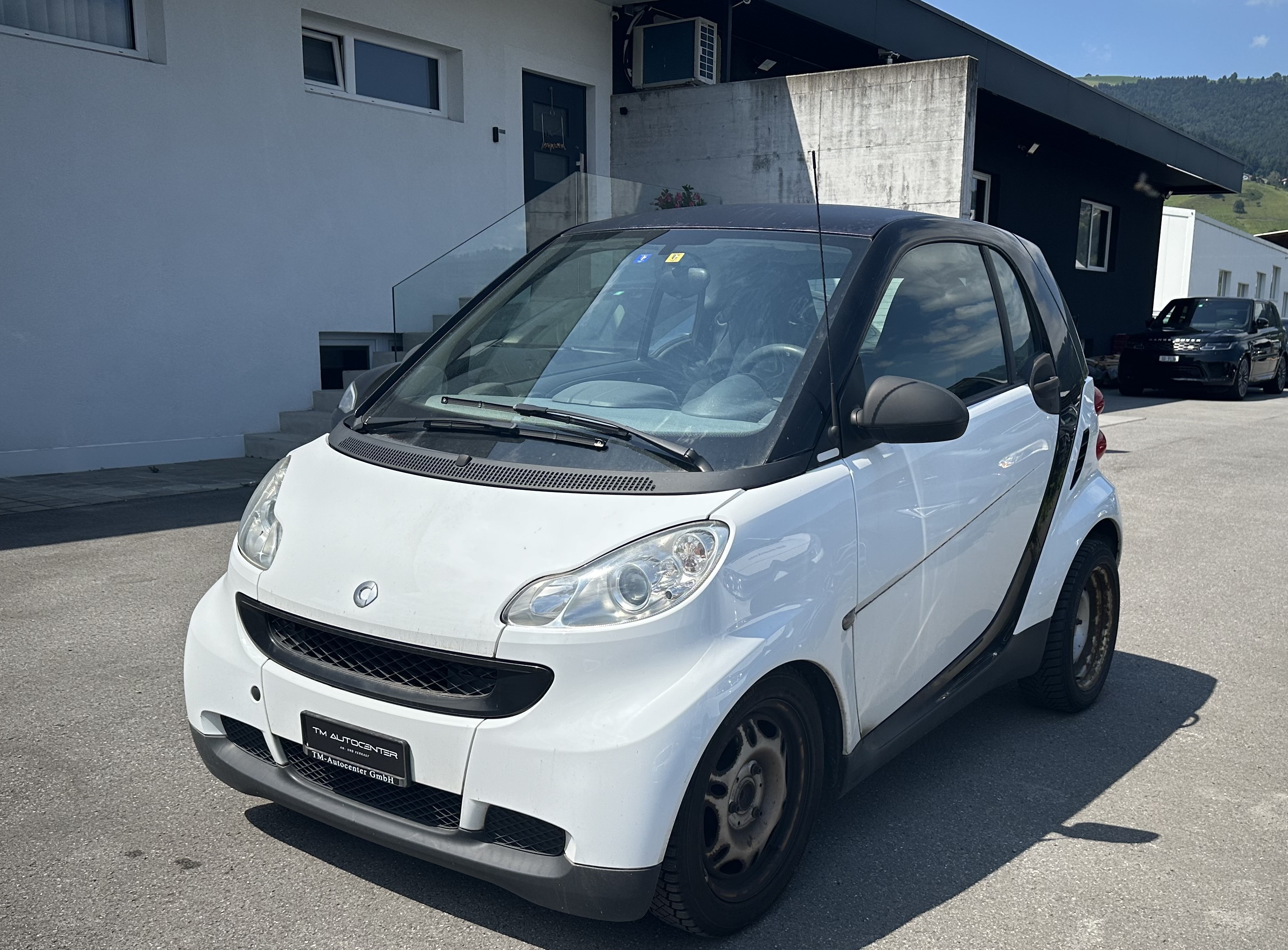 SMART fortwo black & white limited mhd softouch