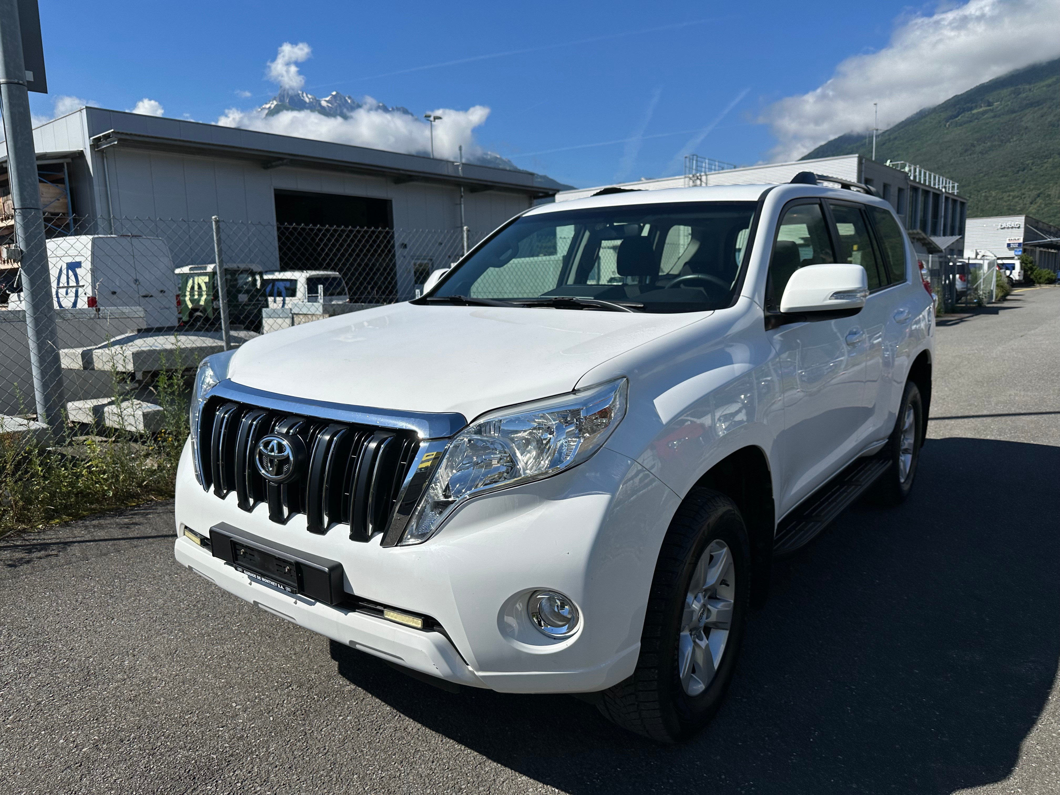 TOYOTA Land Cruiser 3.0 TD Luna Automatic