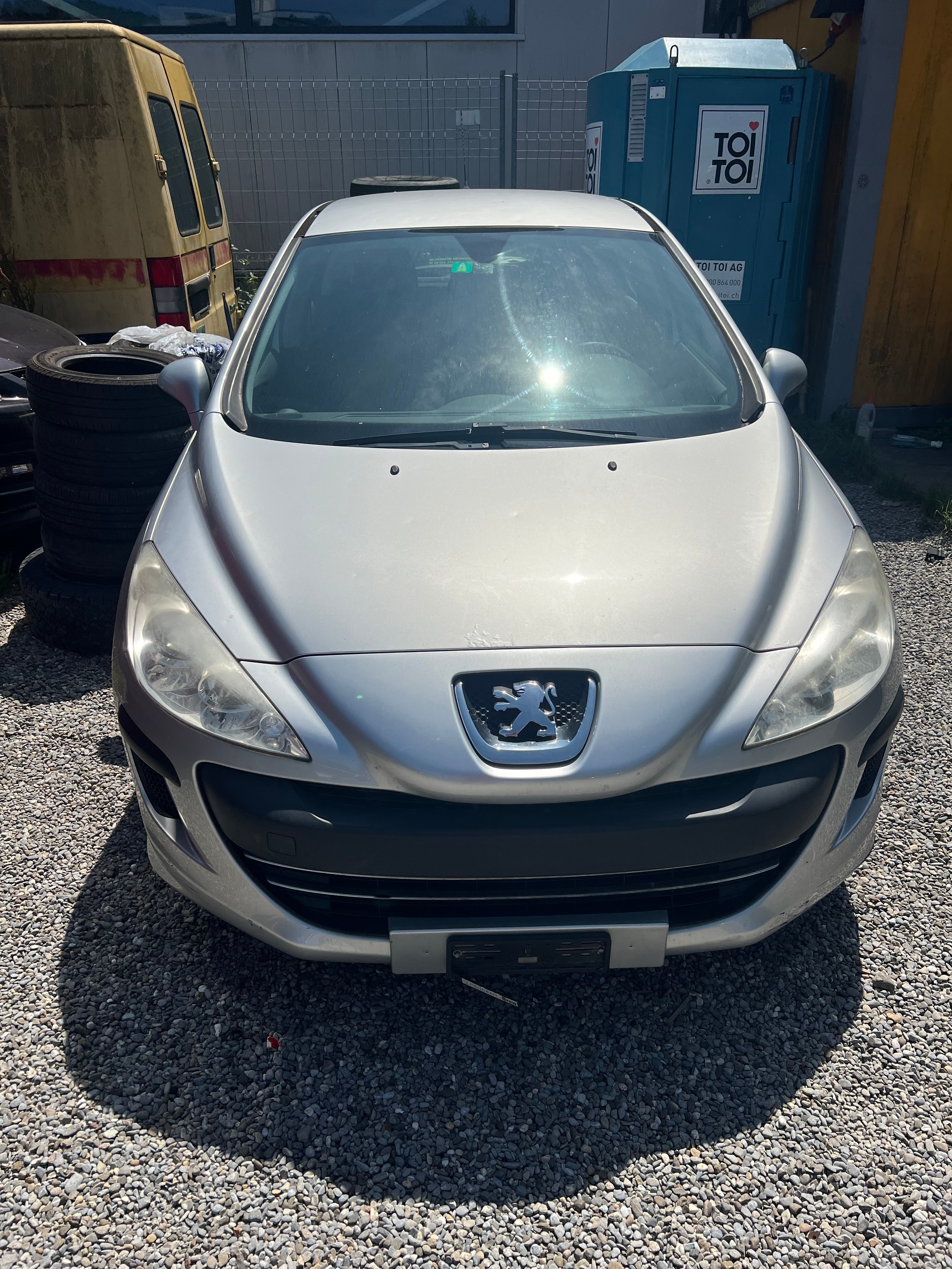 PEUGEOT 308 1.4 16V VTI Trendy