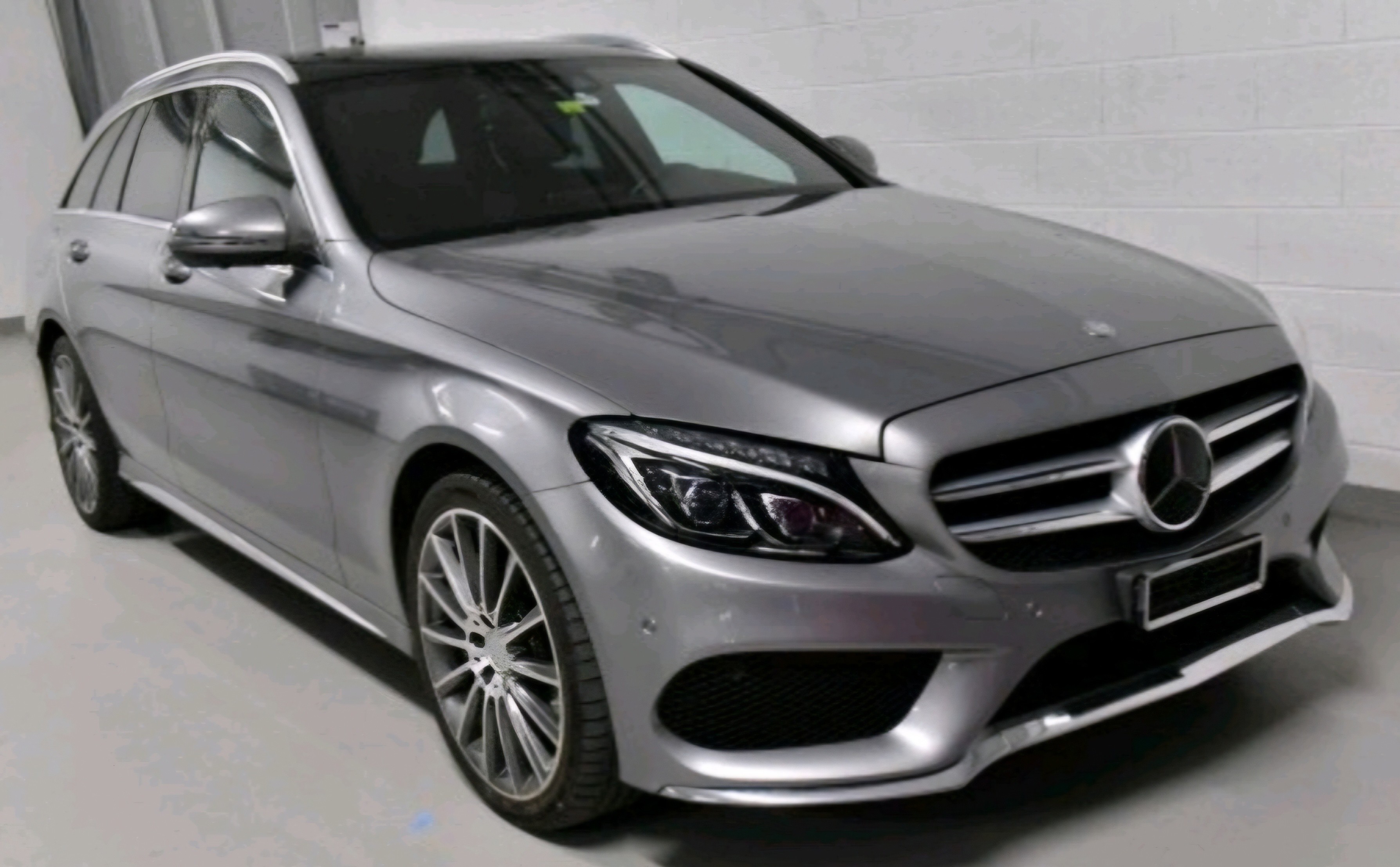 MERCEDES-BENZ C 400 AMG Line 4Matic 7G-Tronic