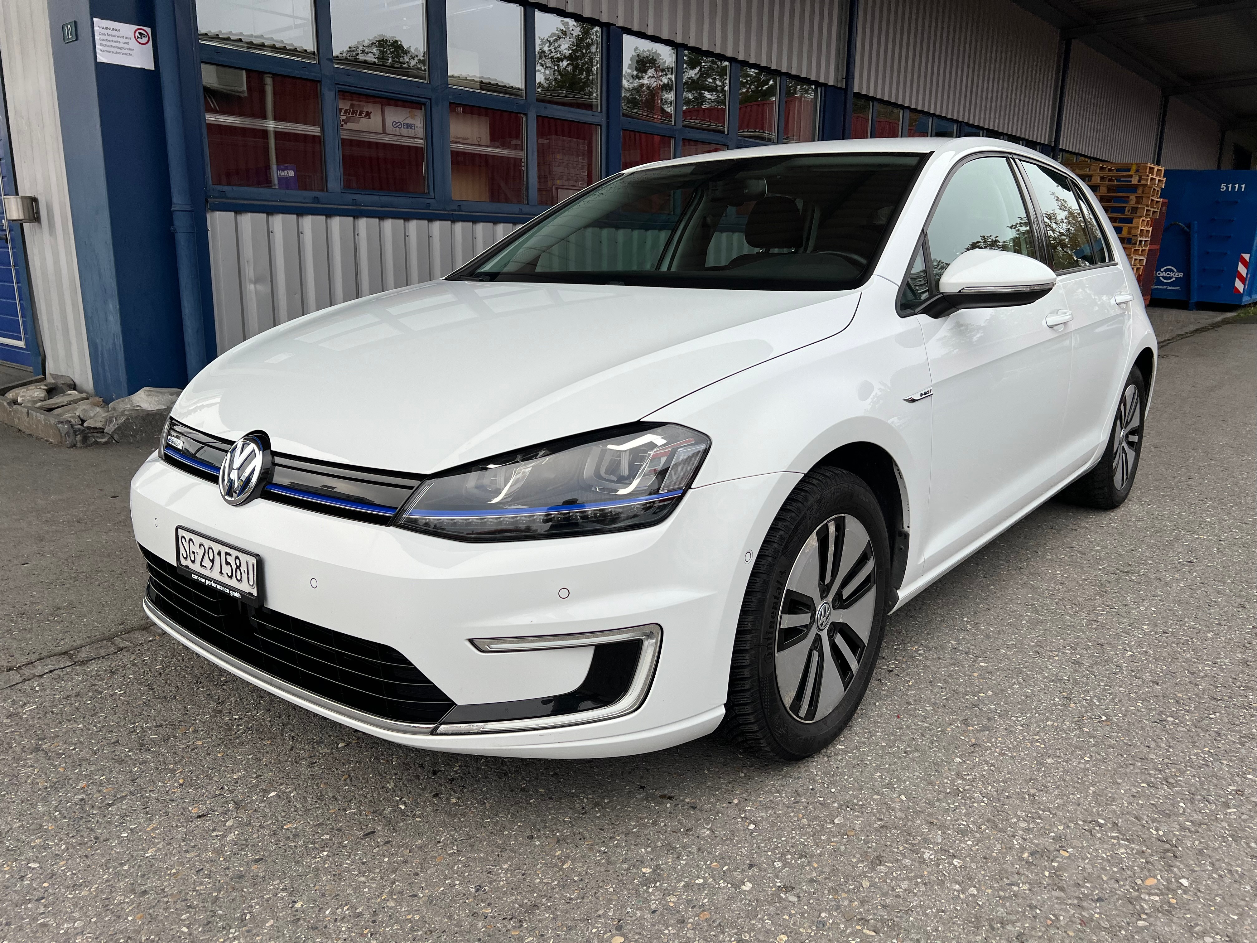 VW e-Golf