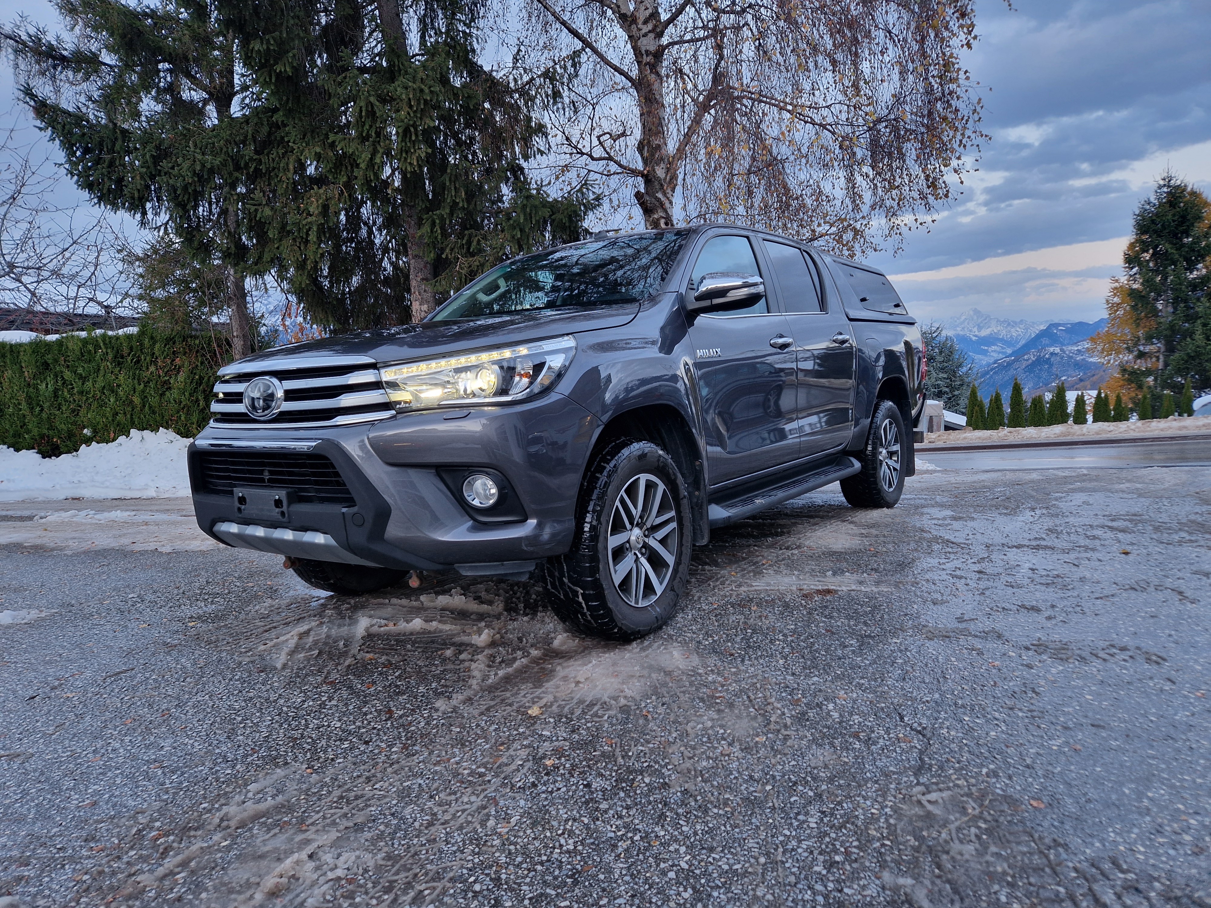 TOYOTA Hilux 2.4-4D Sol Premium Double Cab 4x4 A